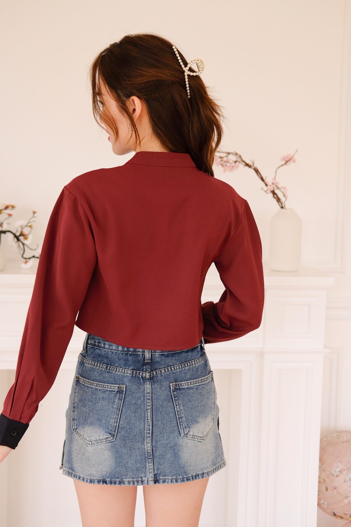 和妍 Yan Long Sleeves Crop Top (Wine)