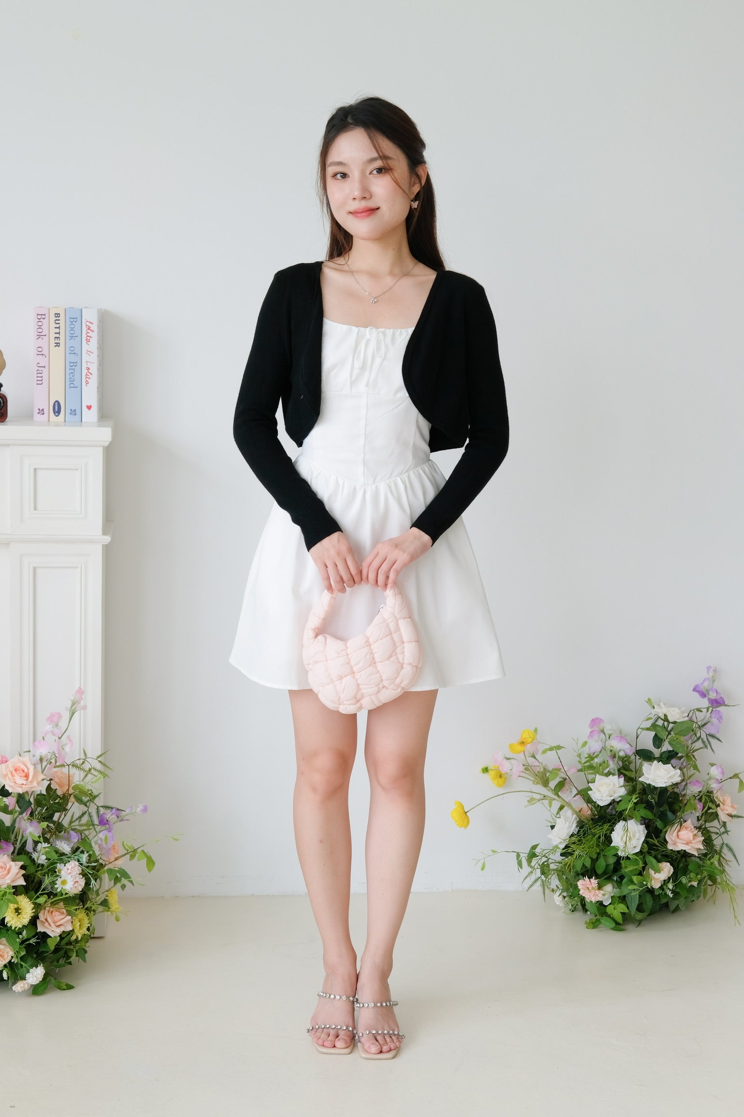 Envie Knit Cropped Cardigan (Black)