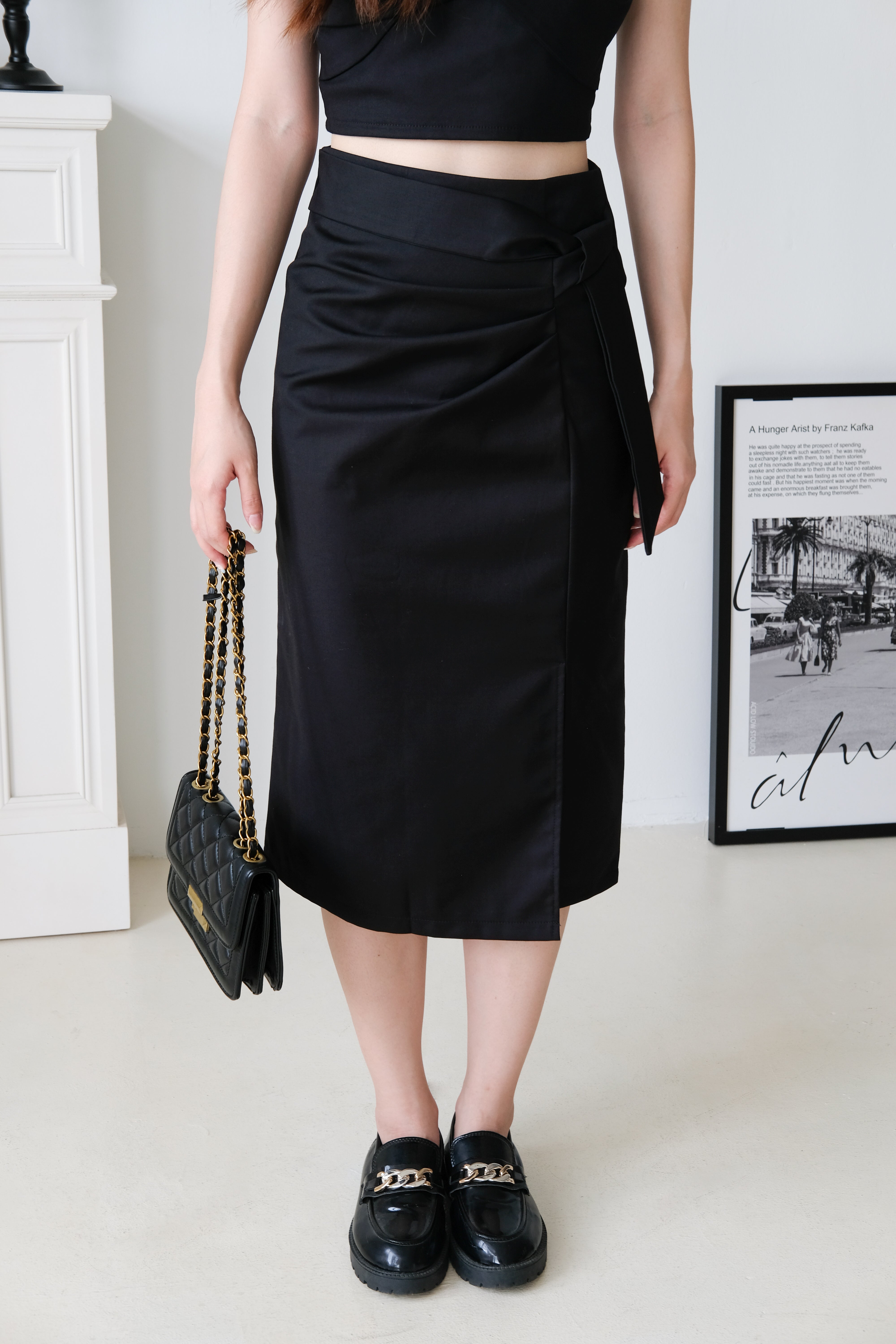 Addie Side Ruched Pencil Skirt (Black)