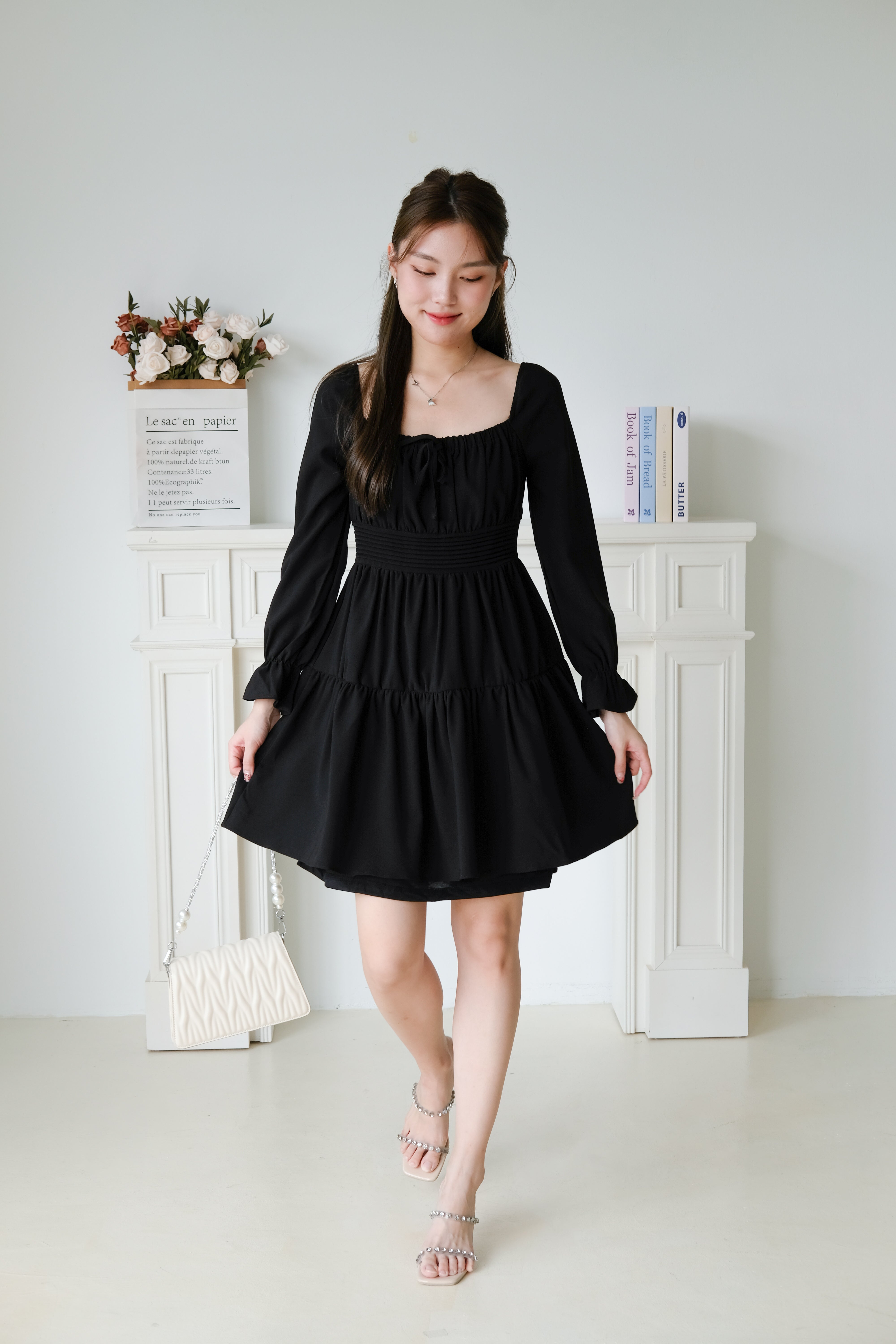 Destiny Ruched Long Sleeves Dress (Black)