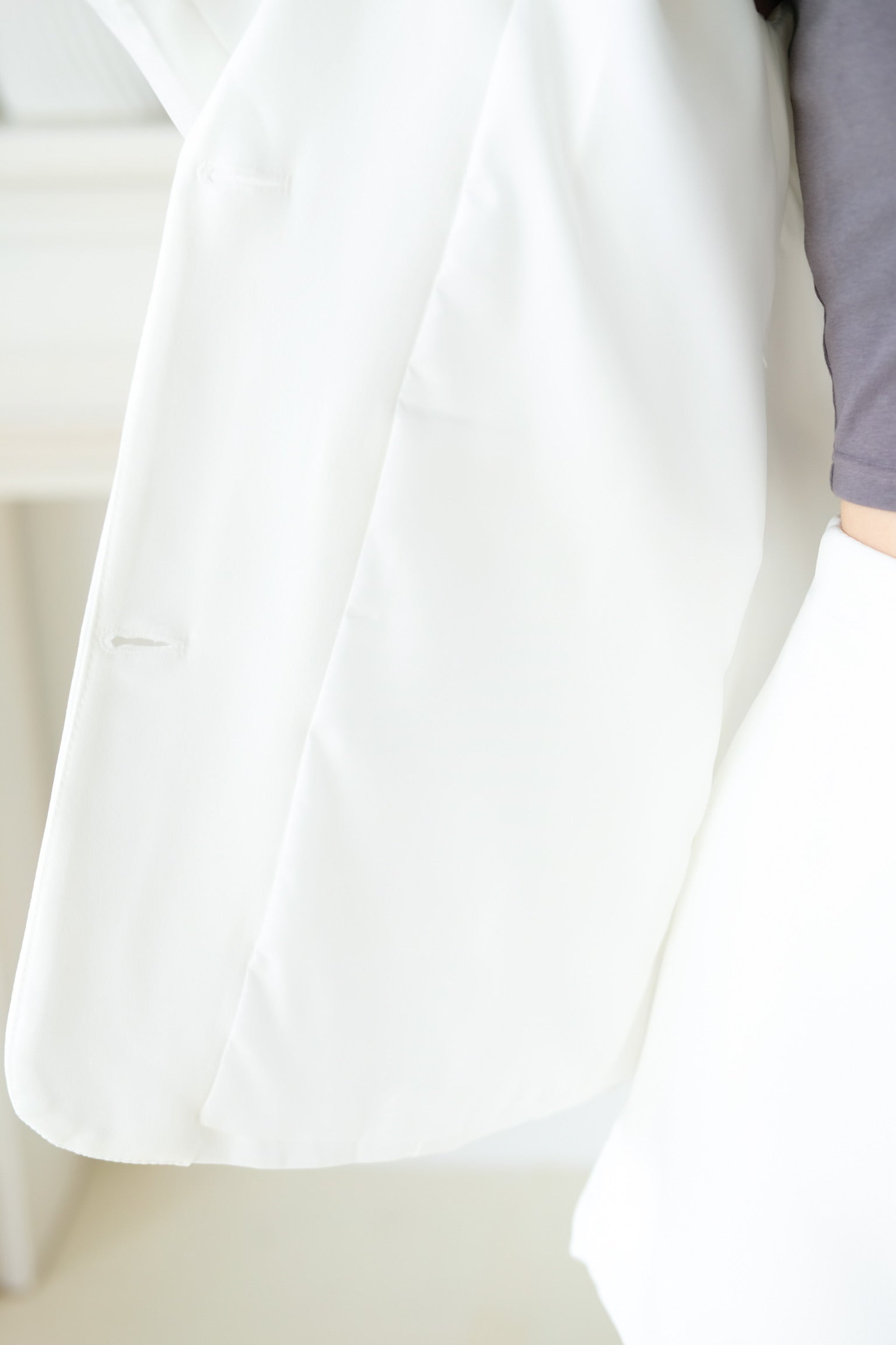In A Meeting Collared Blazer (White)