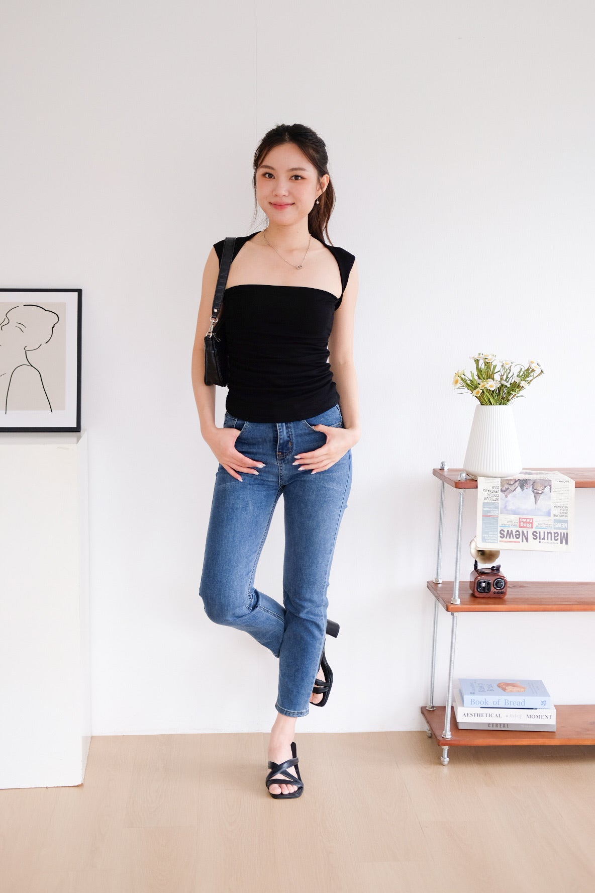 Sabrina Soft Sculpted Top (Black) [ETA 9 Jul]