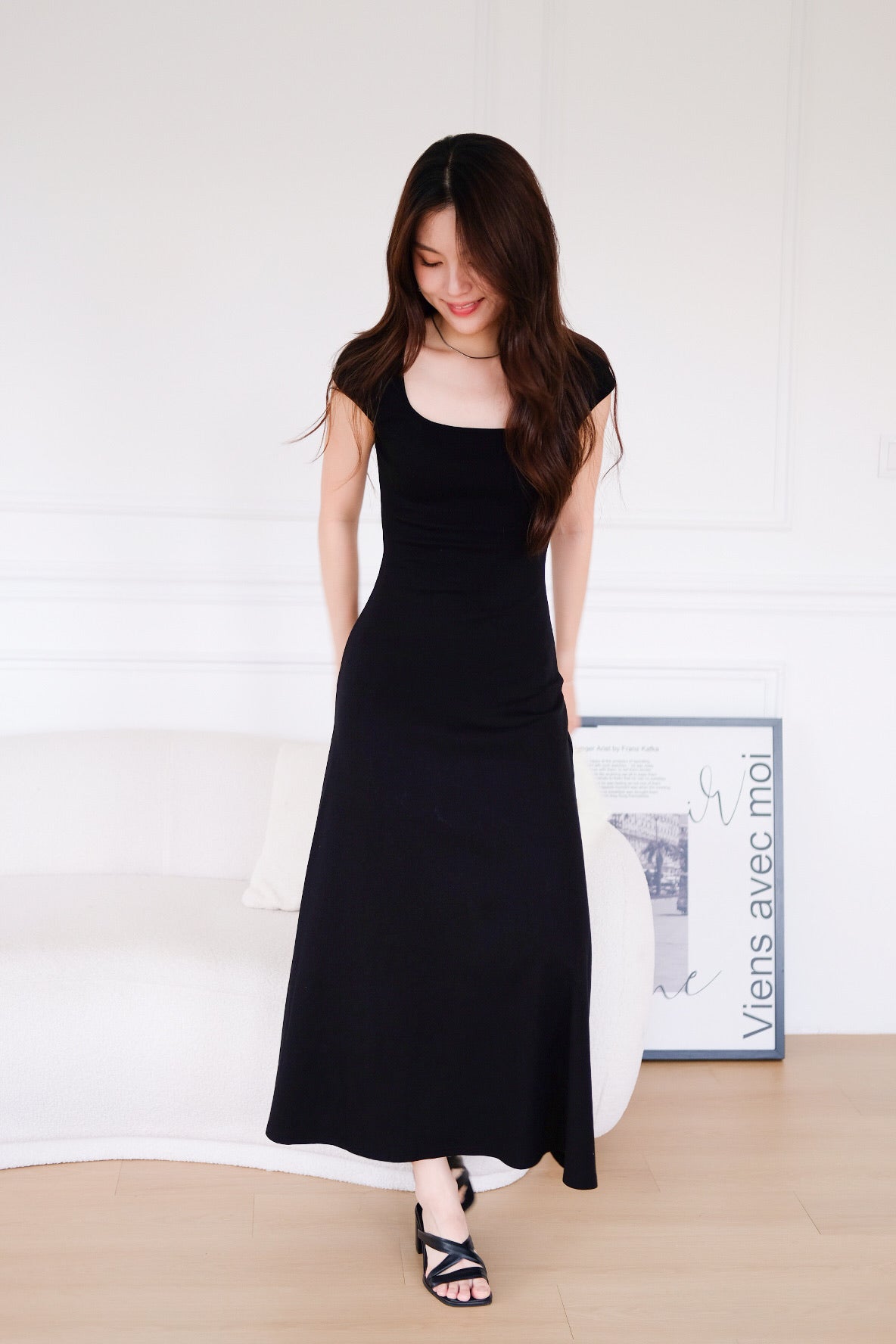 Jillian Padded Skater Maxi Dress (Black)