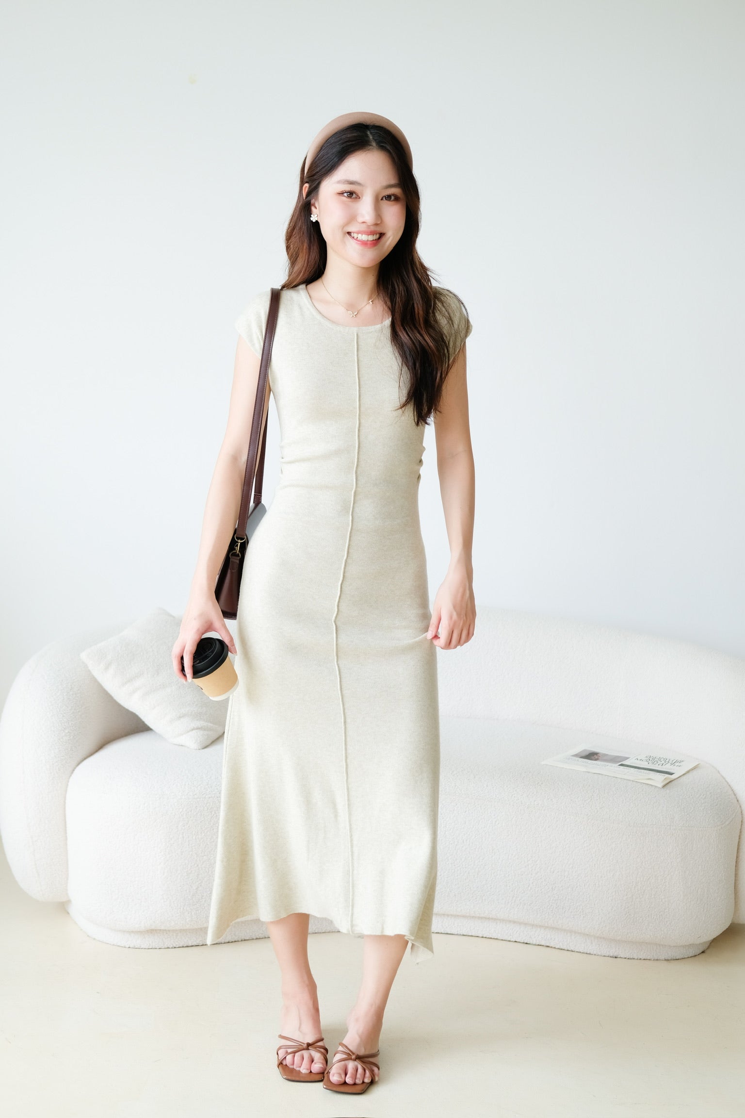 Samantha Crew Neck Knit Maxi Dress (Wheat Beige)