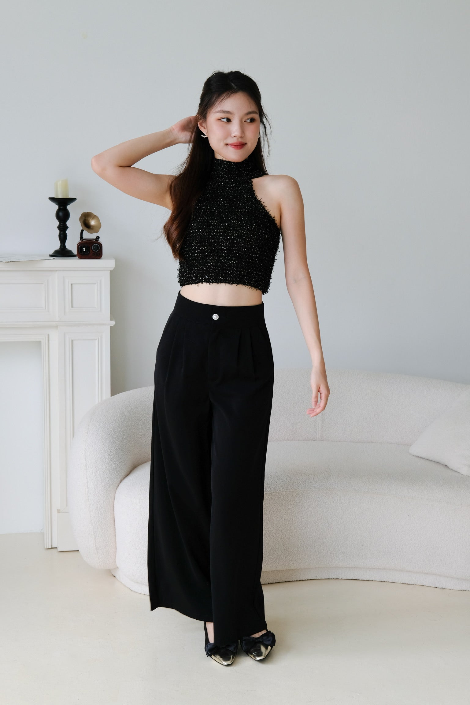 Jamie Pearl Straight Pants (Black)