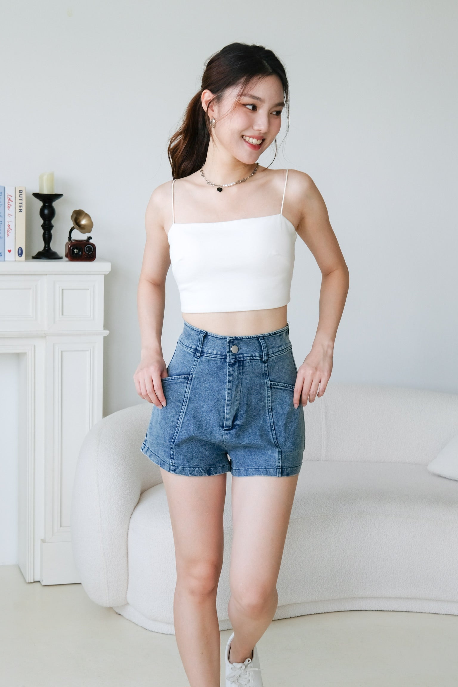 24/7 Denim High Waist Shorts (Blue)