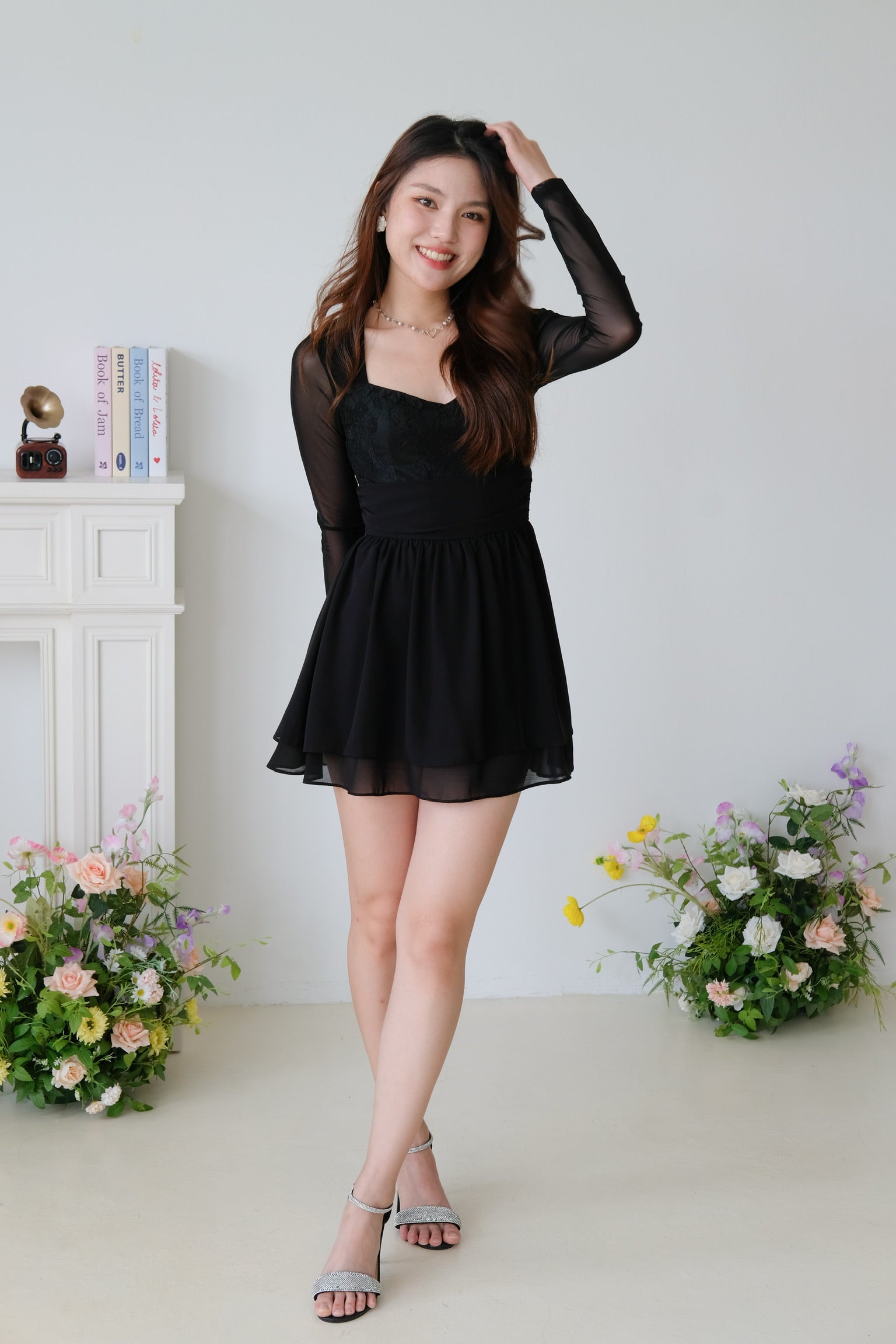 Casslene Long Sleeves Lace Dress (Black)