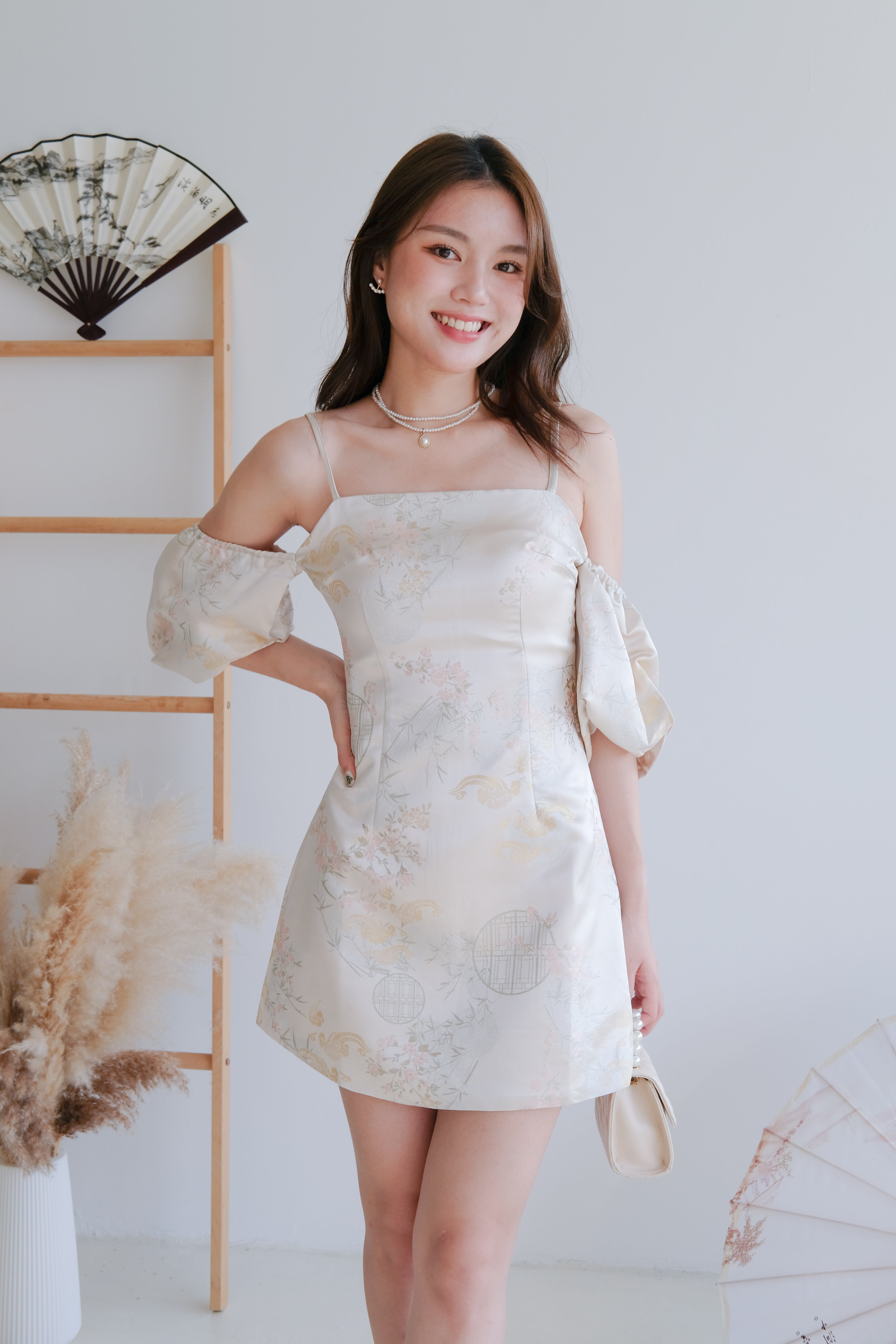 Ya Yun Tropical Cold Shoulder Dress (Champagne)