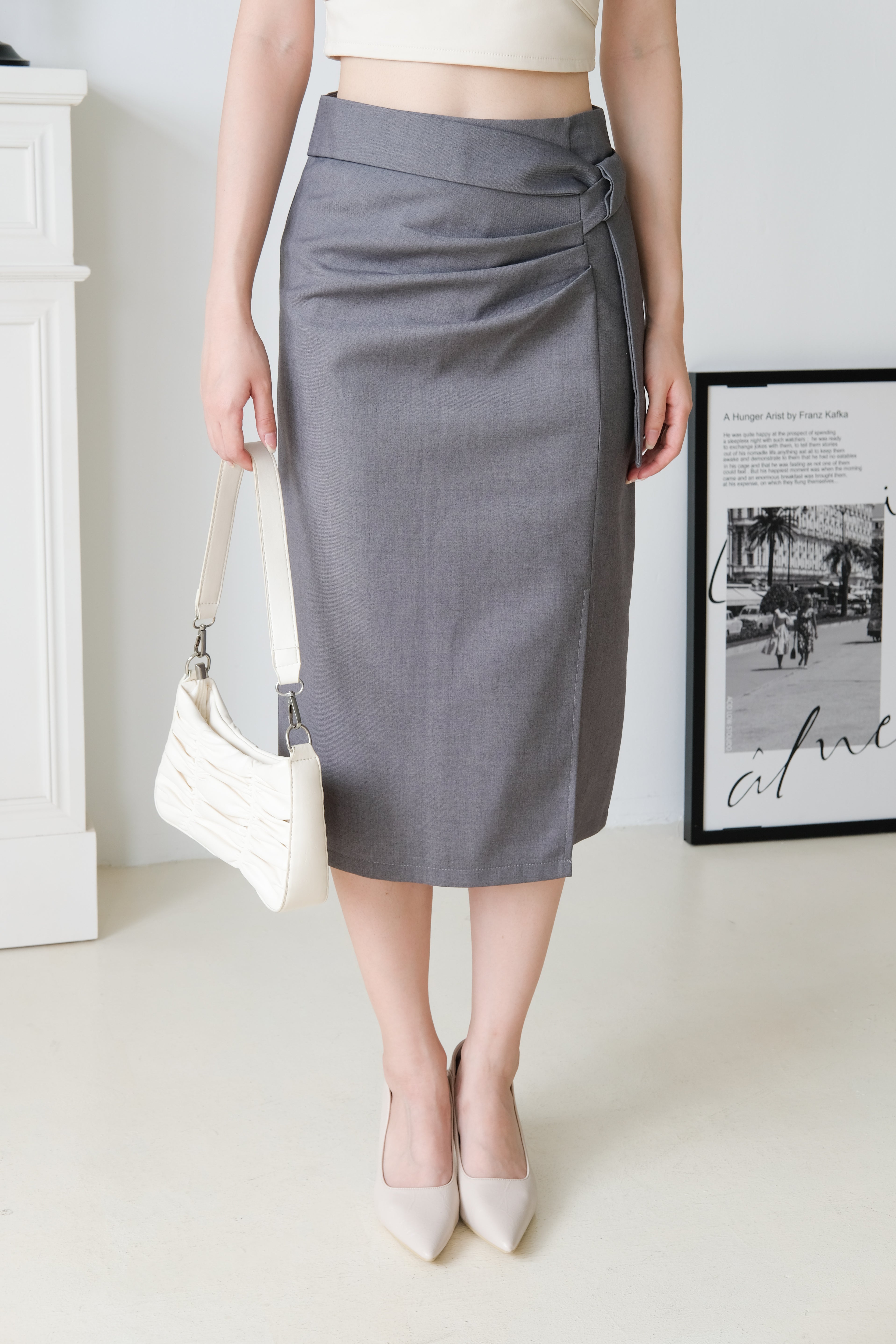 Addie Side Ruched Pencil Skirt (Grey)