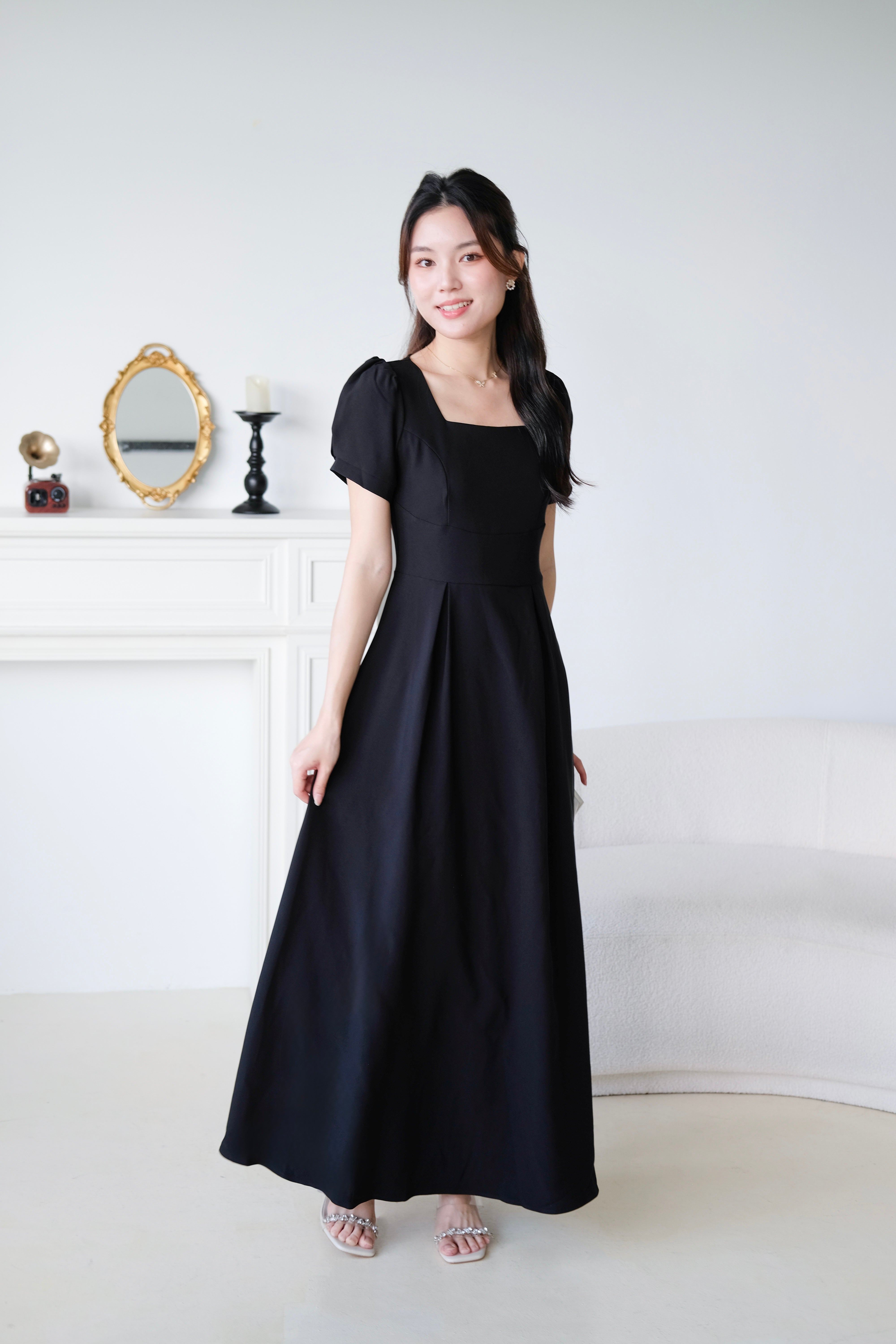 Sorelle Maxi Dinner Dress (Black)