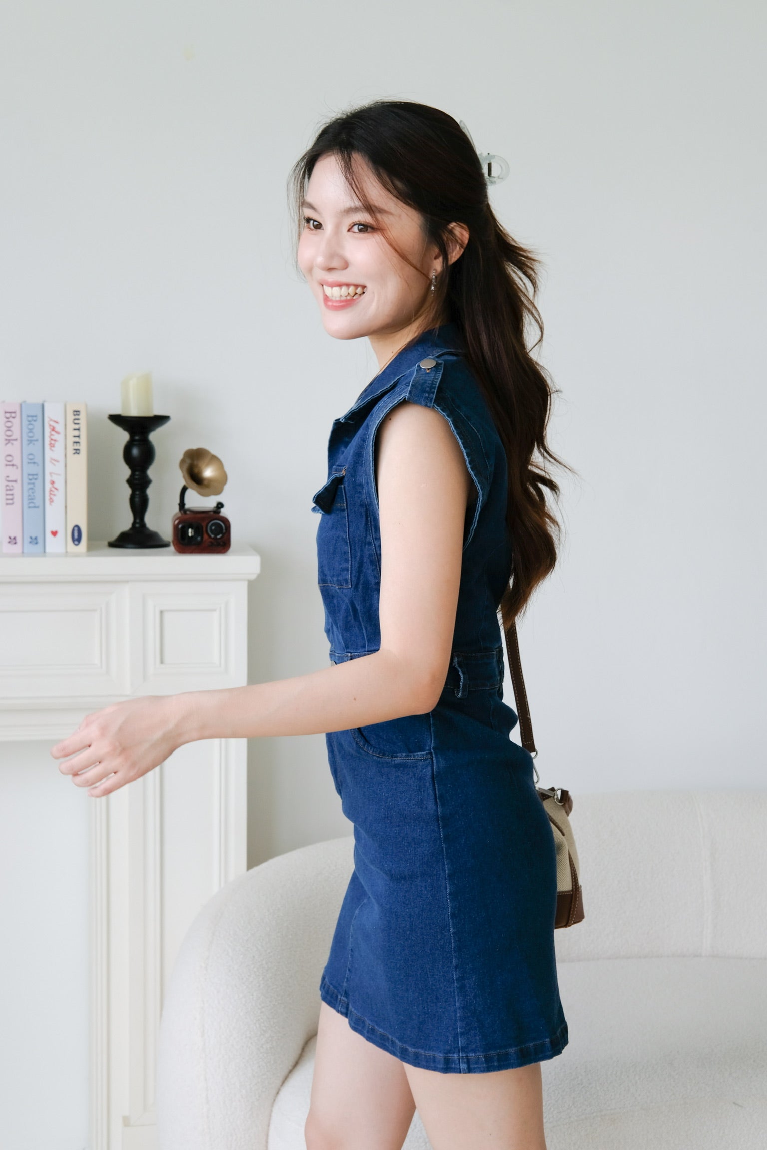 Colette Collared Denim Dress (Dark Blue)