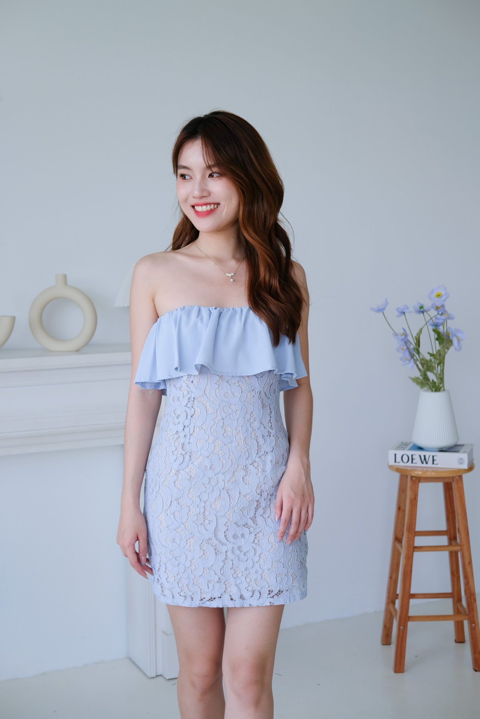 Sora Lace Dinner Dress (Blue)