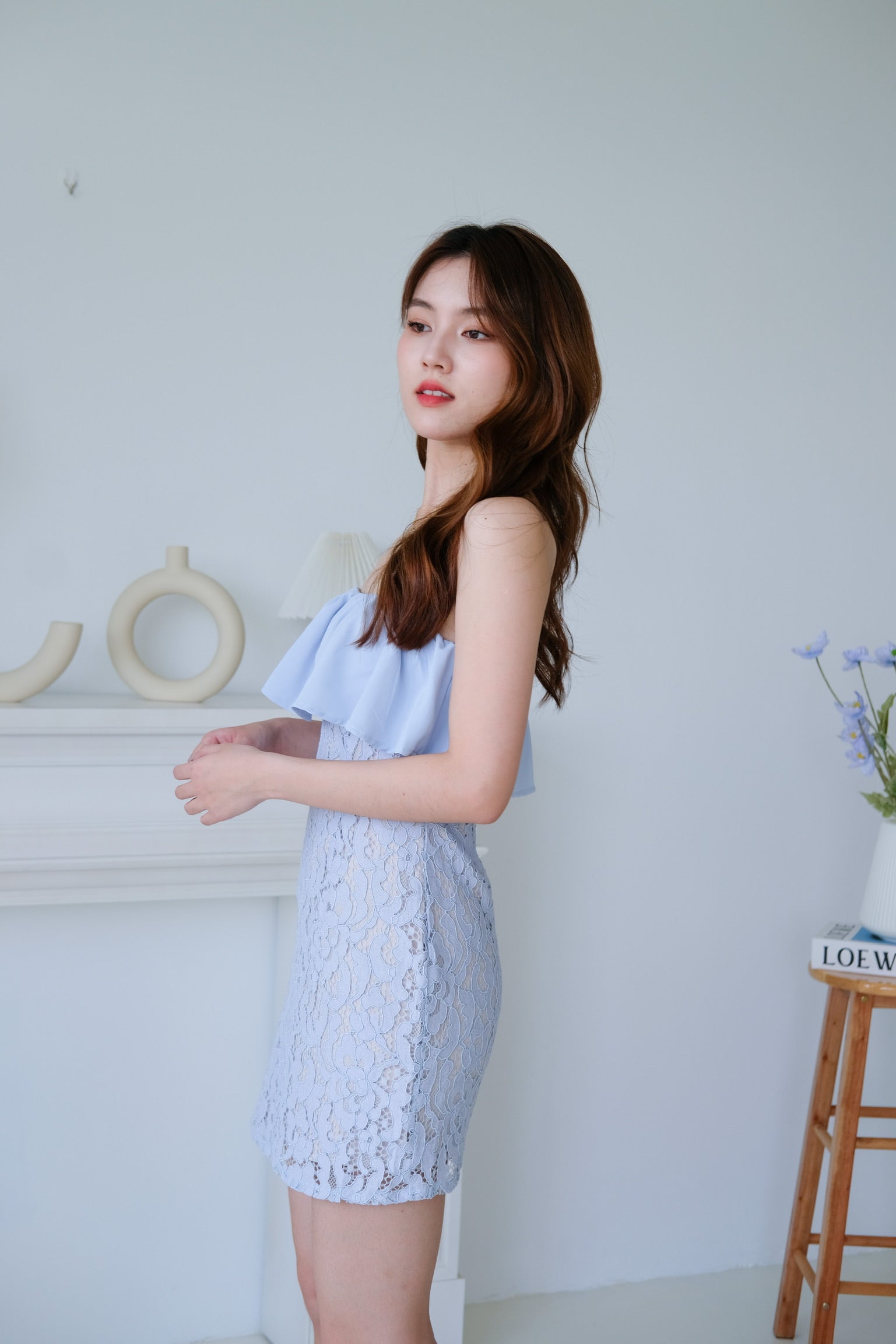 Sora Lace Dinner Dress (Blue)