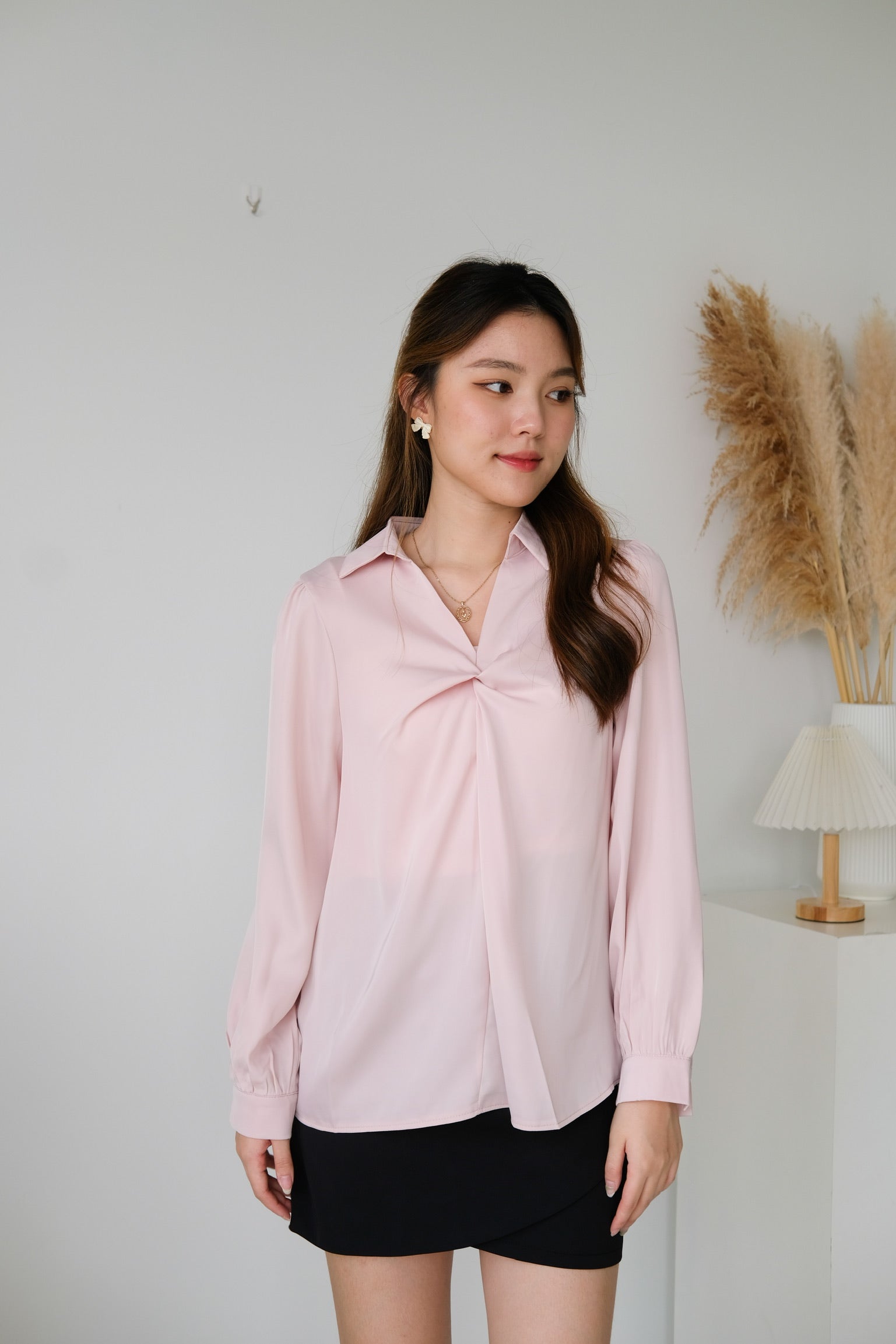 Paige Twist Satin Blouse (Light Pink)