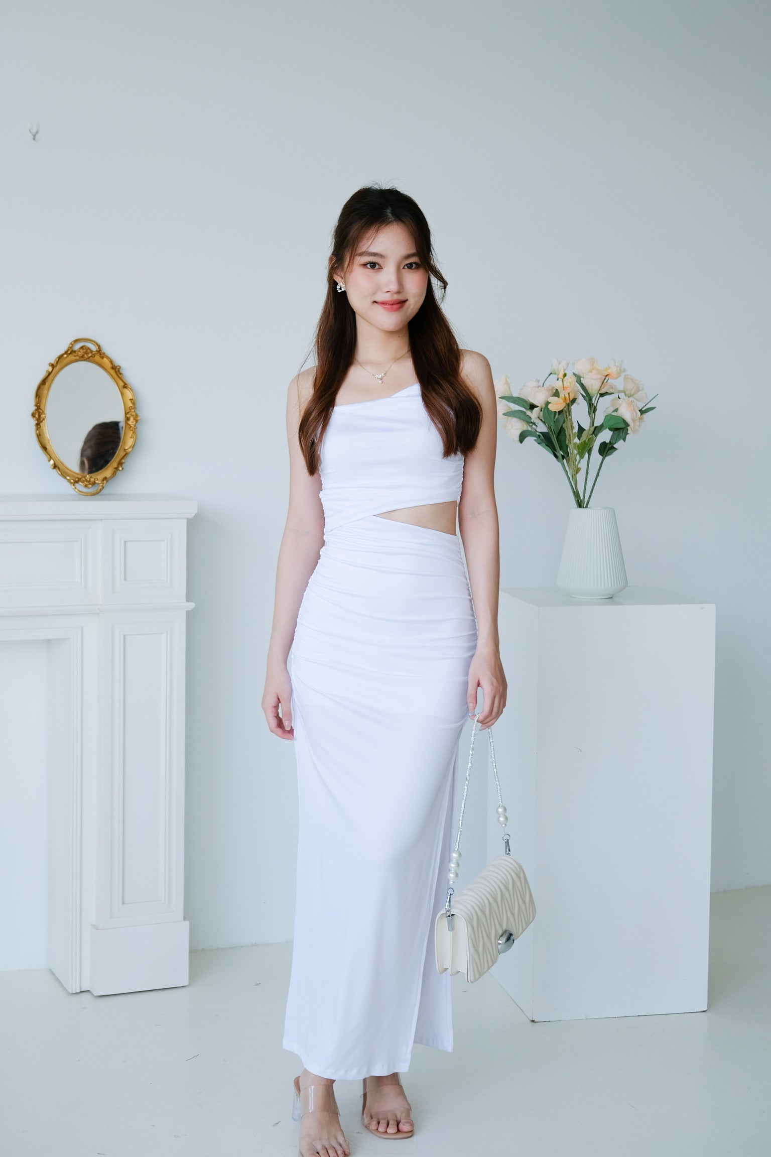 Mystery Cut In Maxi Dress (White)