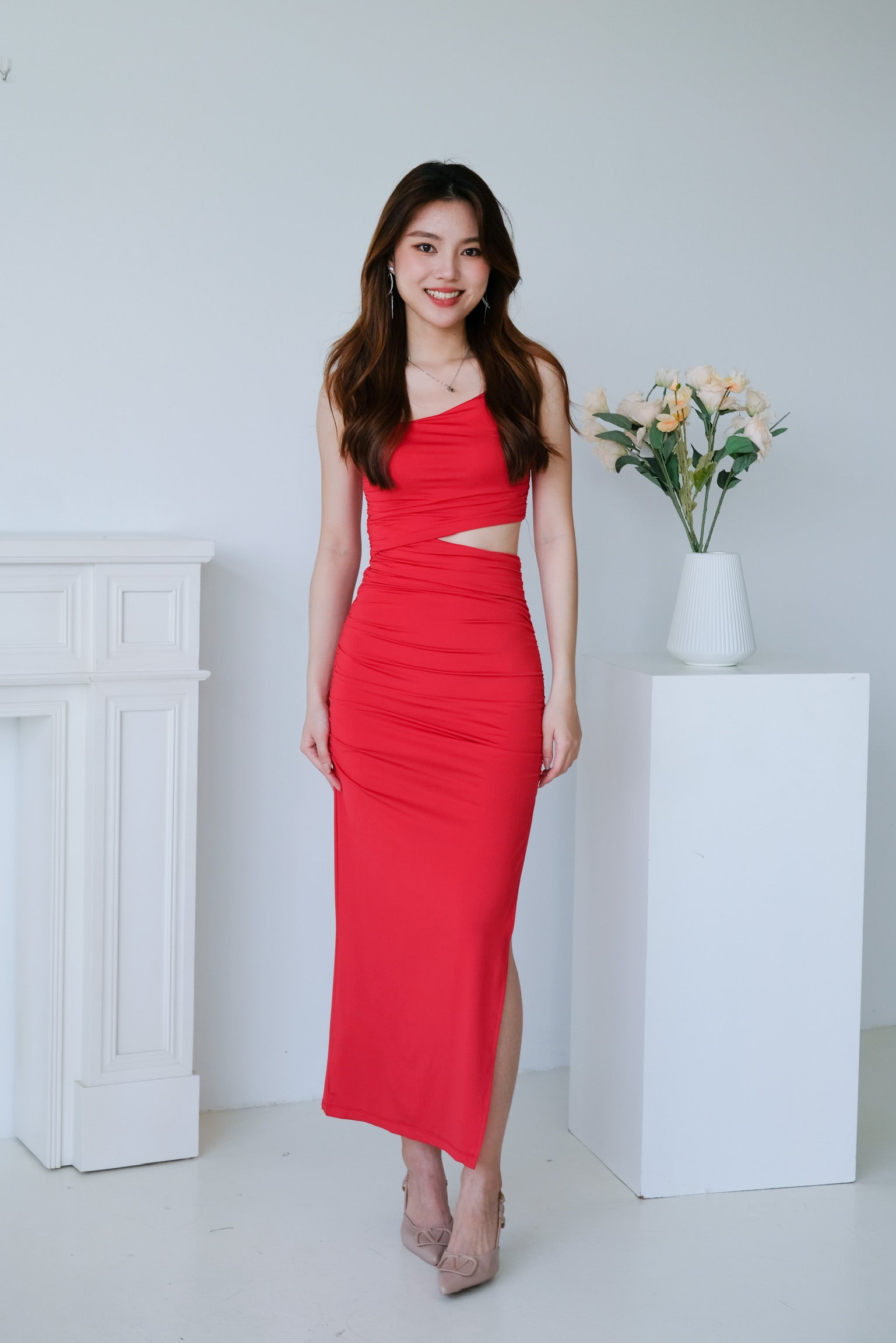 Mystery Cut In Maxi Dress (Crimson Red)