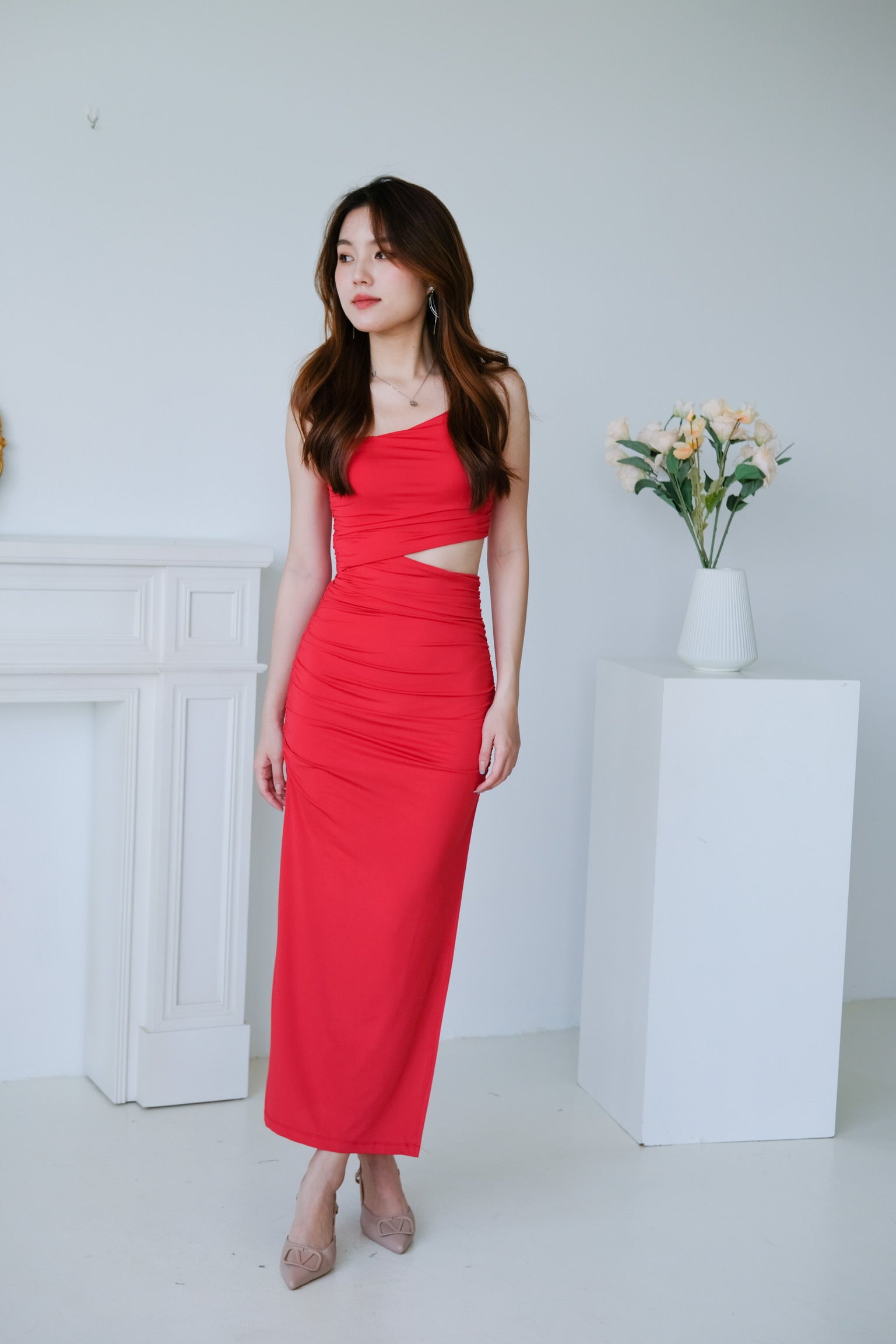 Mystery Cut In Maxi Dress (Crimson Red)