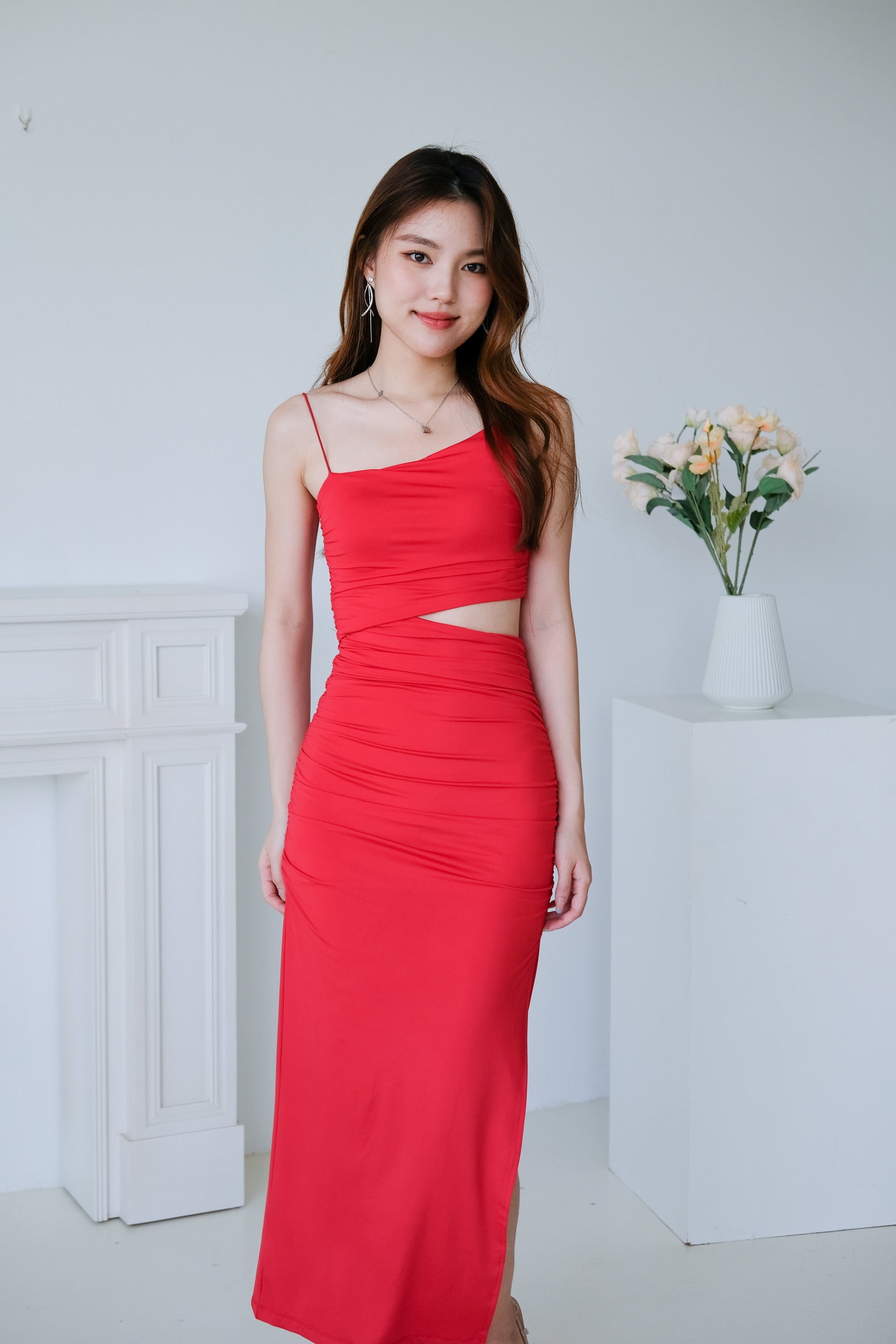 Mystery Cut In Maxi Dress (Crimson Red)