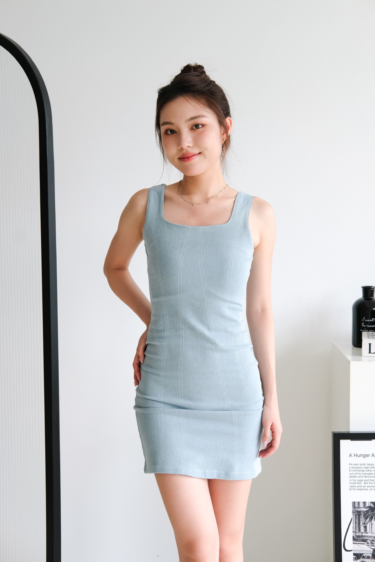 Slyvia Denim Bodycon Dress (Light Blue)