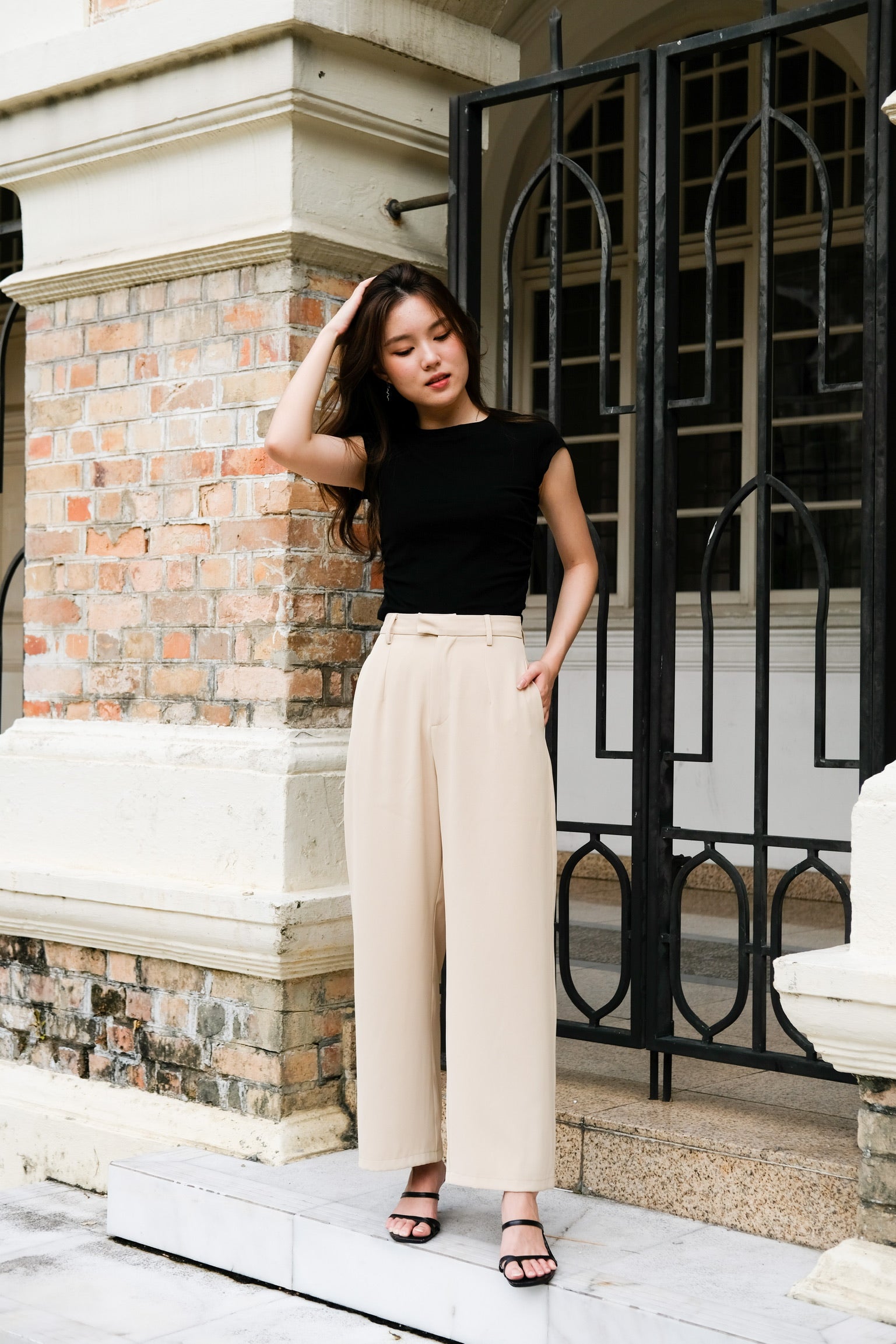 Timeless Straight Pants (Khaki)