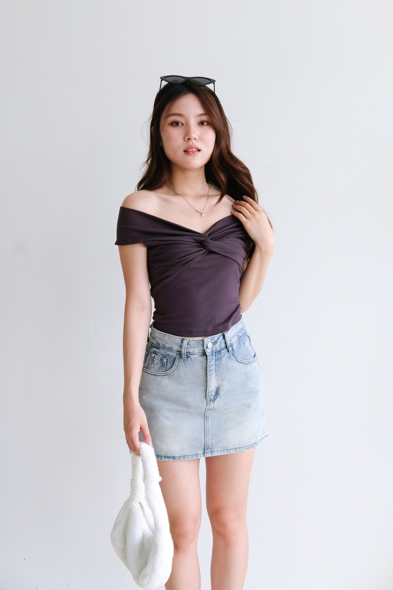 Angela Twist Knot Off Shoulder Crop (Dark Grey)