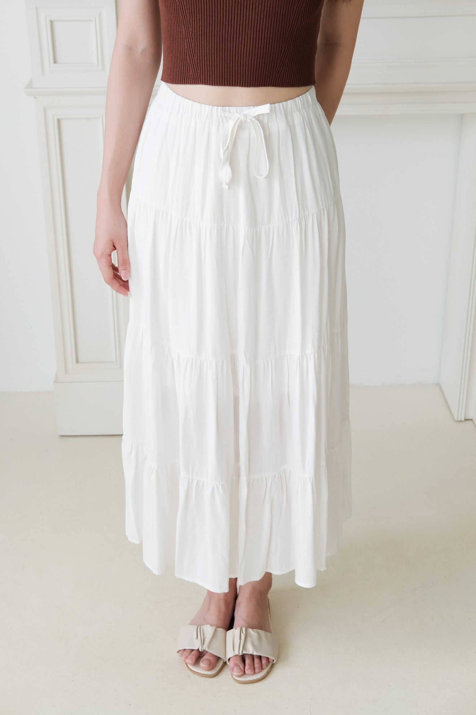 L'amore Tiered Maxi Skirt (White)