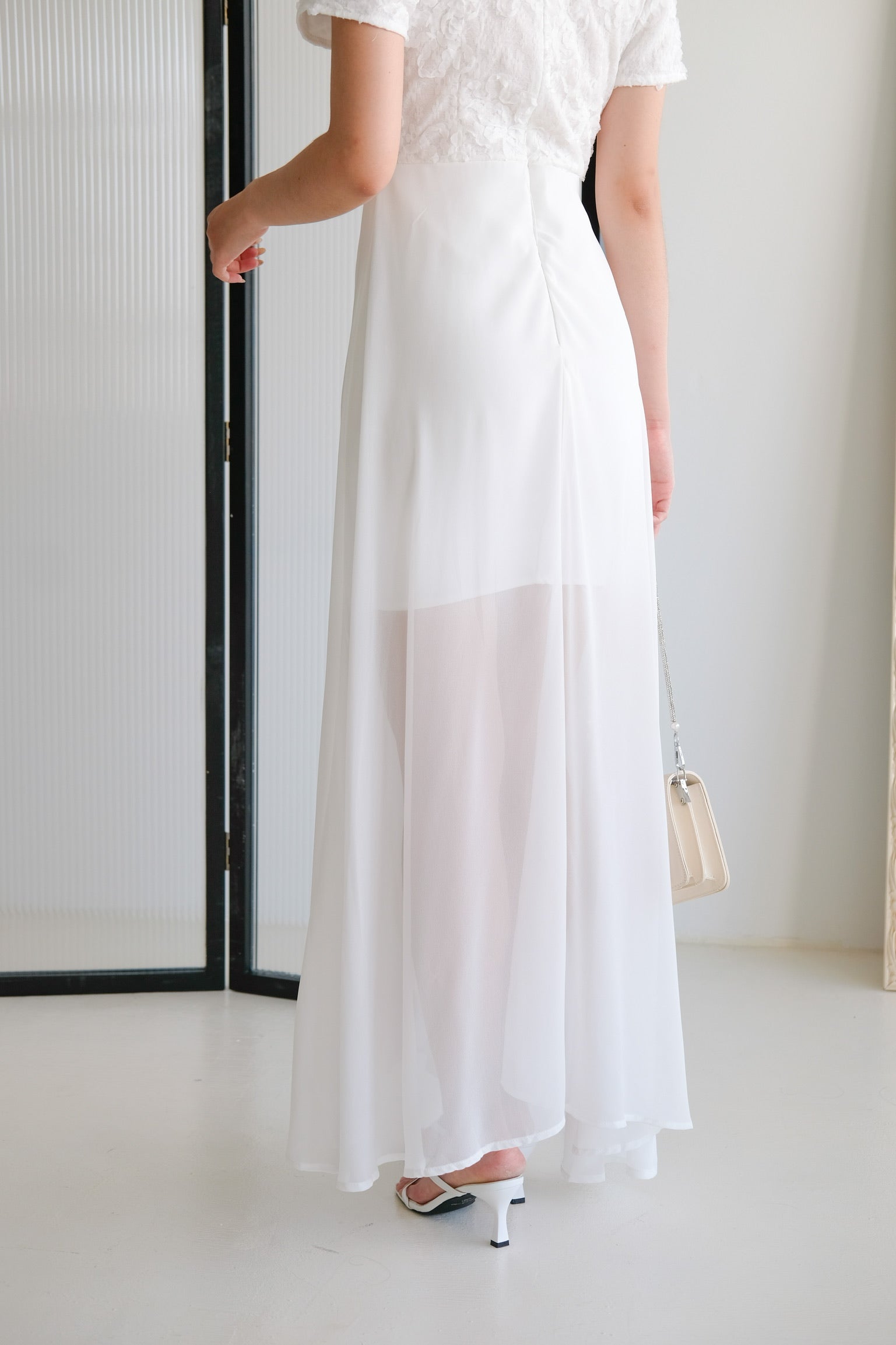 Soraya Lace Chiffon Slit Maxi Dress (White)