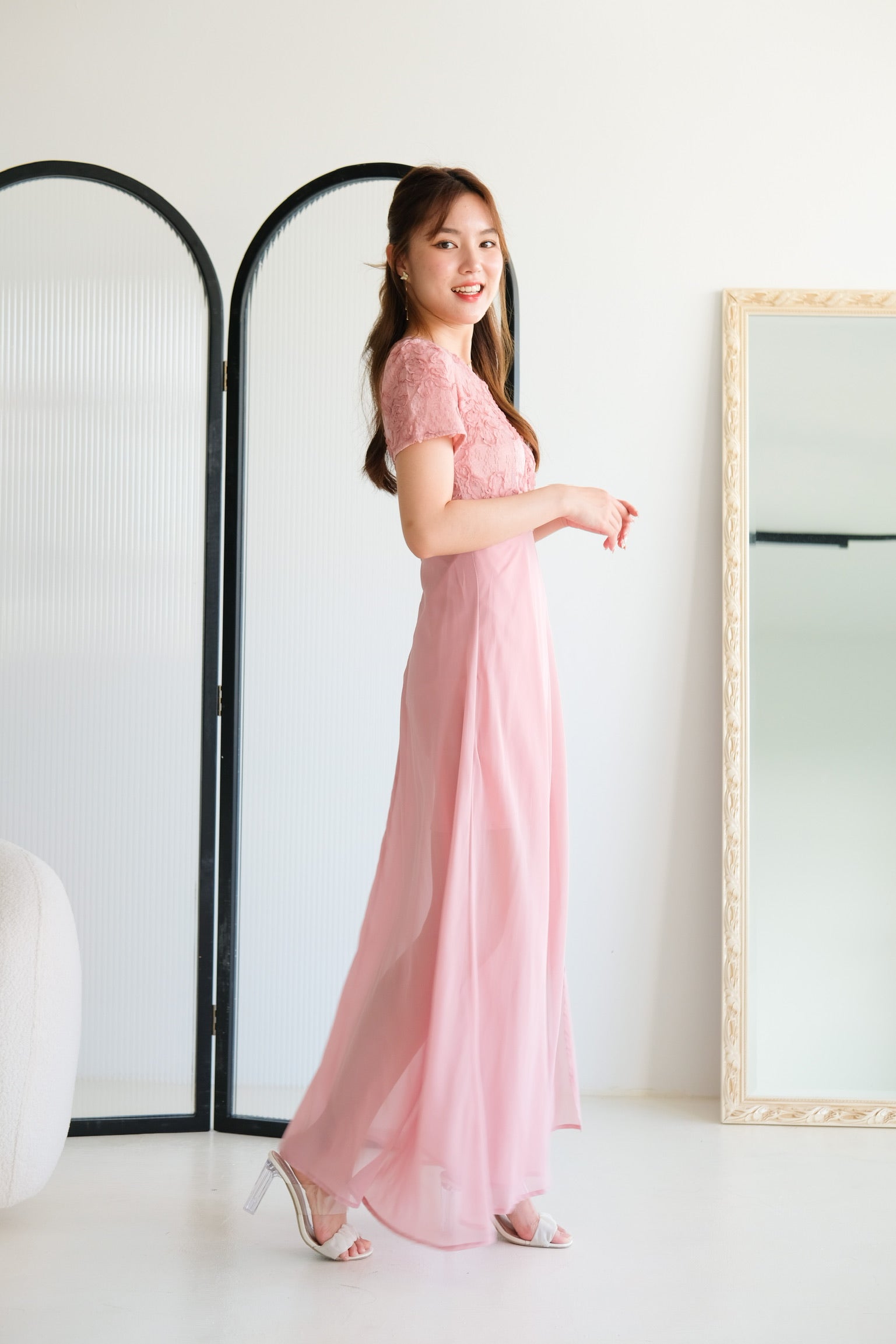 Soraya Lace Chiffon Slit Maxi Dress (Pink)
