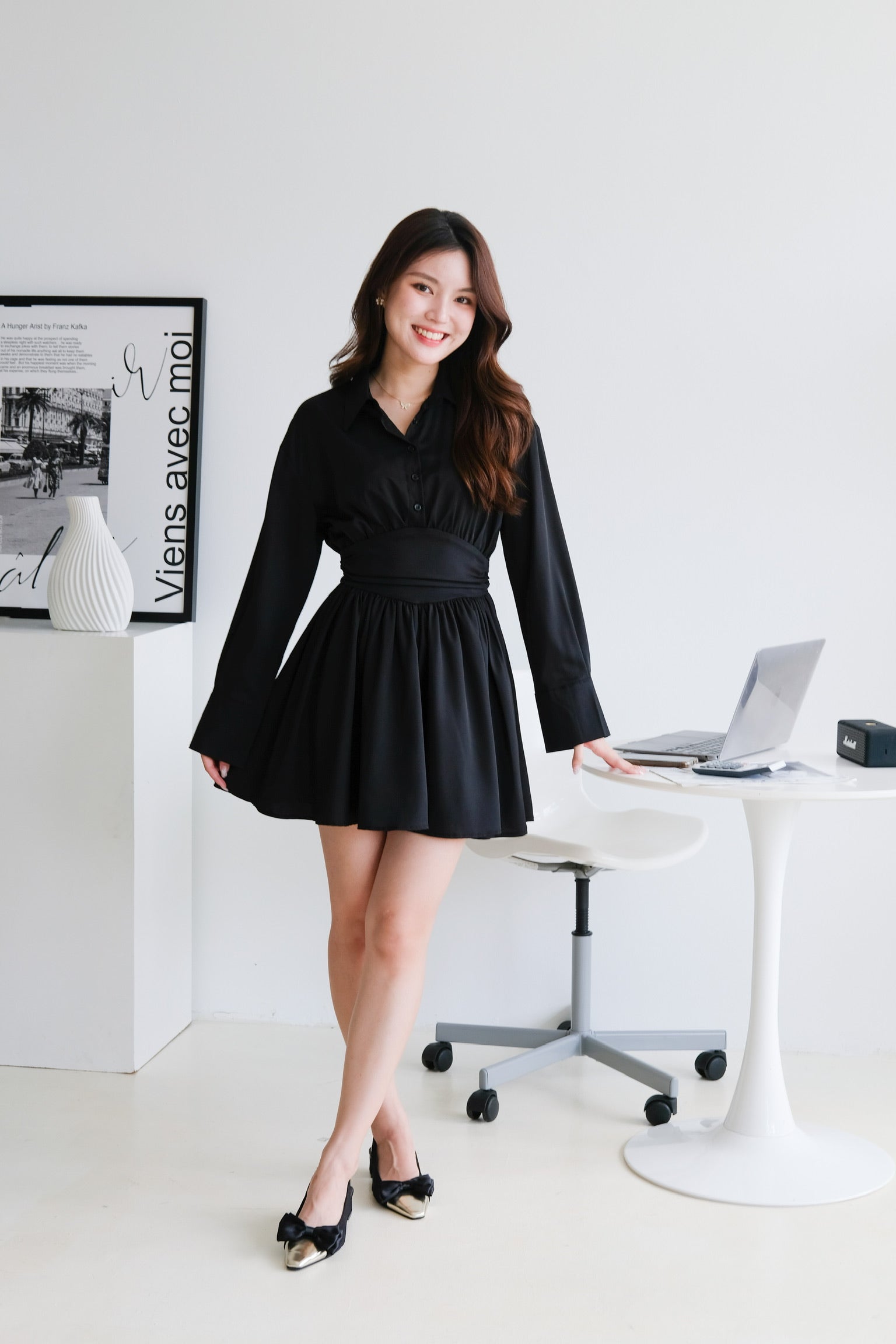 Mavis Collared Long Sleeve Dress (Black)