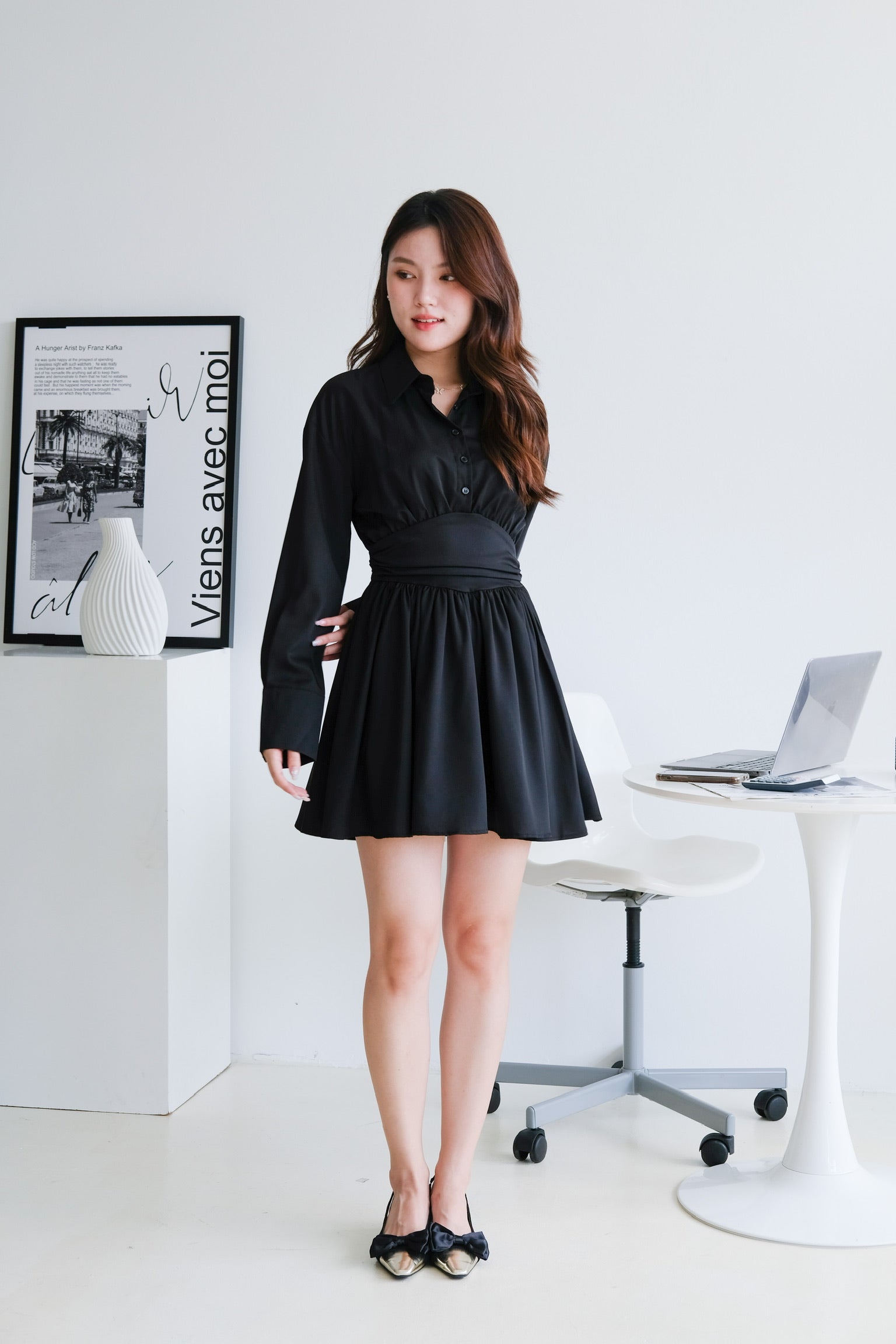 Mavis Collared Long Sleeve Dress (Black)