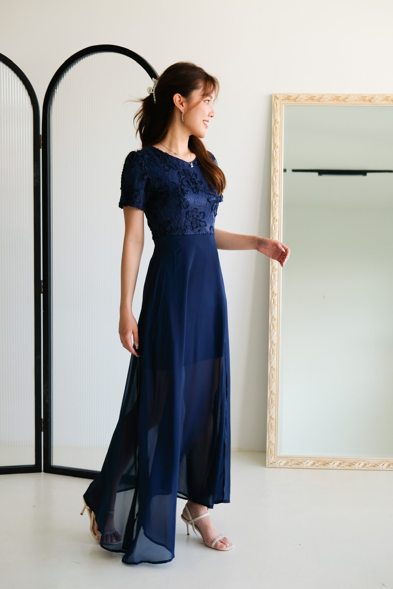 Soraya Lace Chiffon Slit Maxi Dress (Navy Blue)