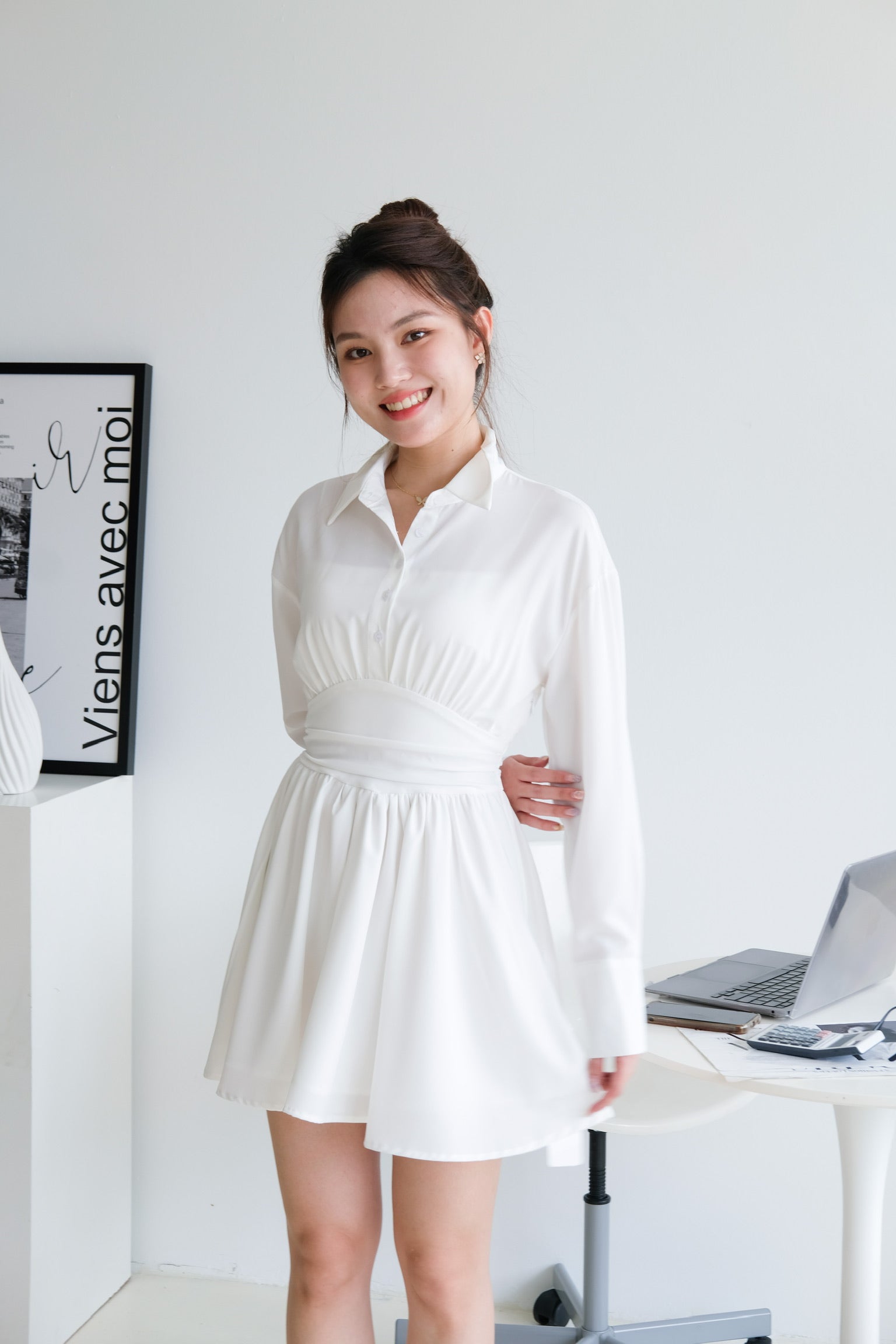 Mavis Collared Long Sleeve Dress (White)