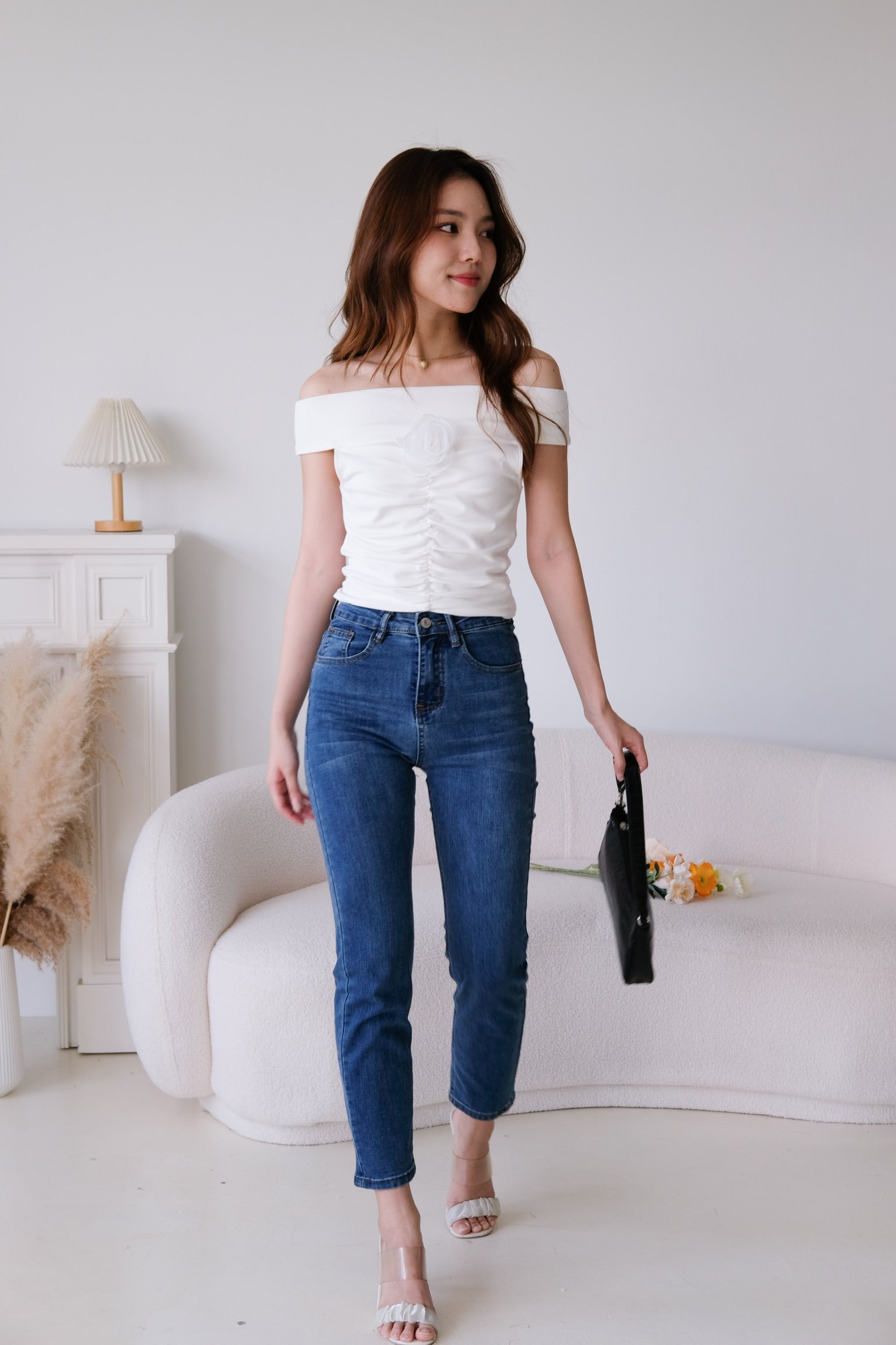 Ernie Rose Off Shoulder Crop (White)