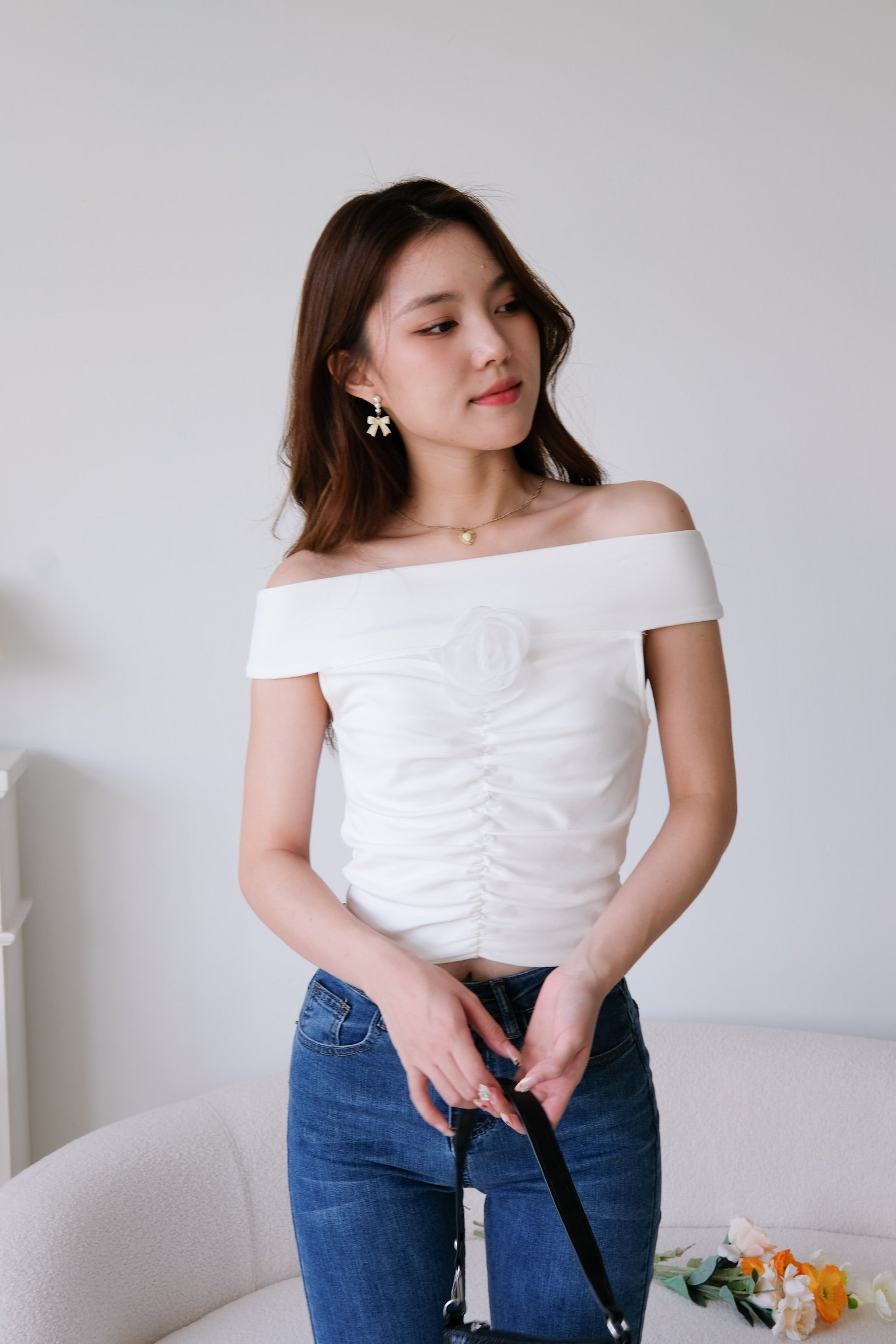 Ernie Rose Off Shoulder Crop (White)