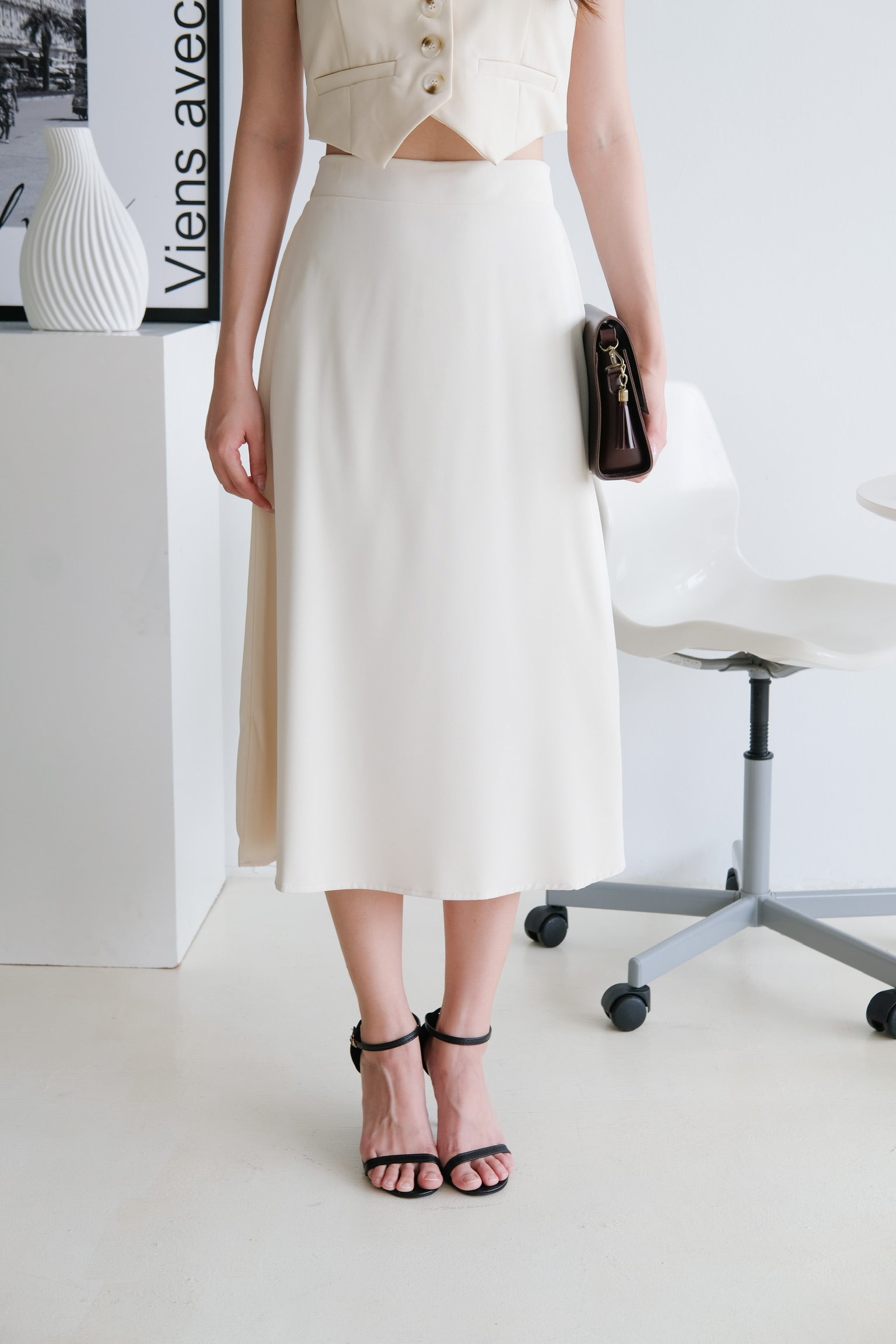 Bethany Midi Skirt (Beige)