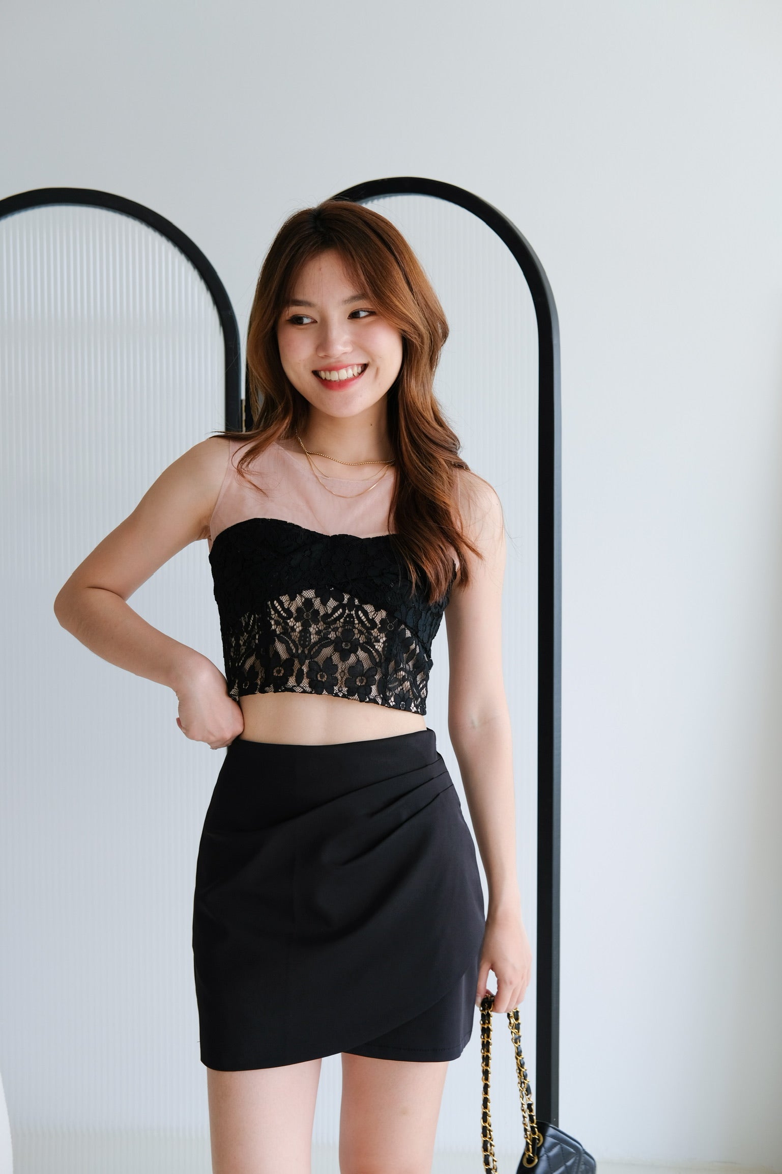 Janette Lace Crop Top (Black)