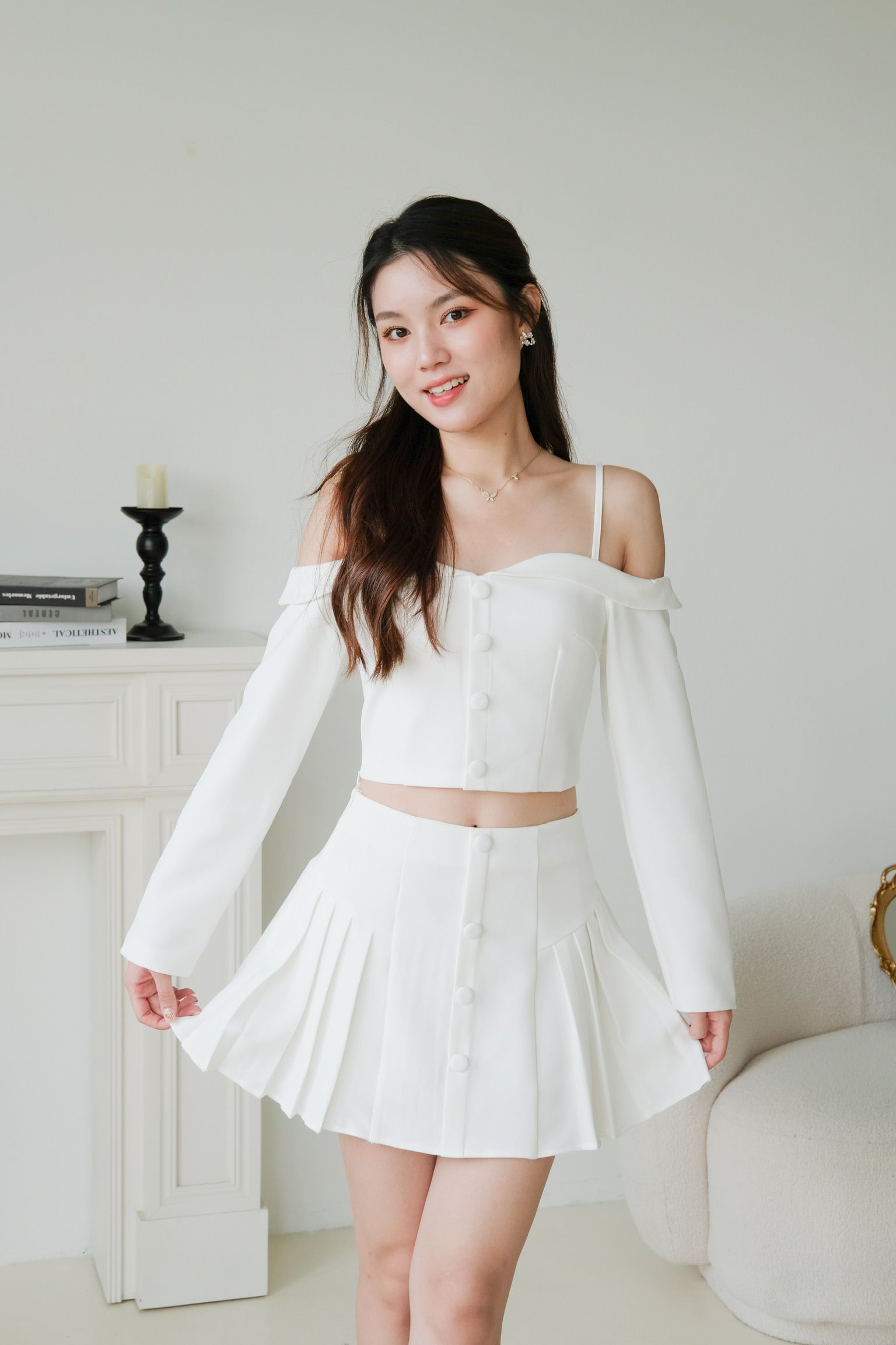 Dorothy Cold Shoulder Pleated Set (White)