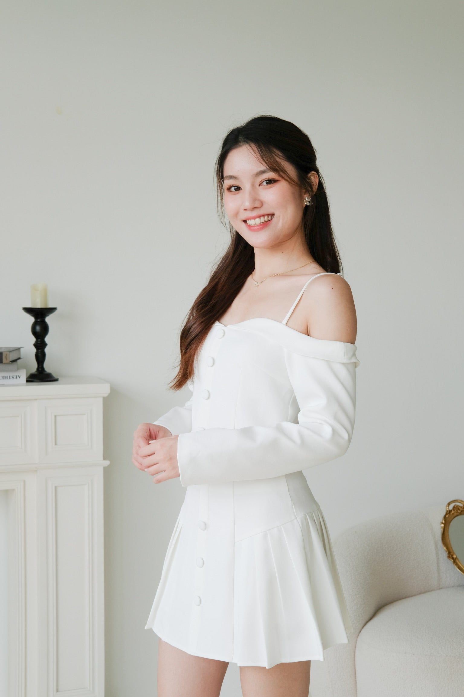 Dorothy Cold Shoulder Pleated Set (White)