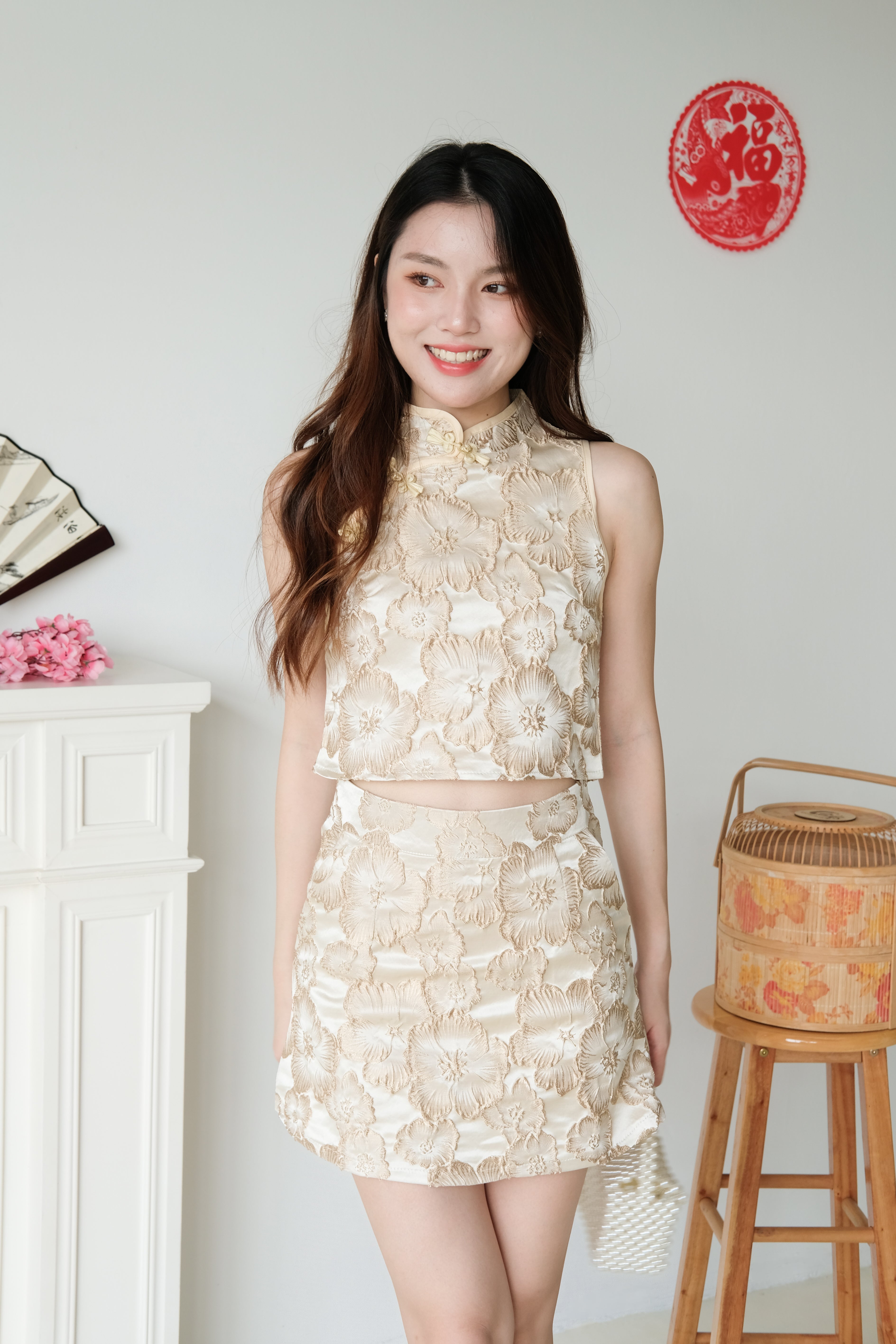 Hua Modern Cheongsam Set (Yellow Gold)