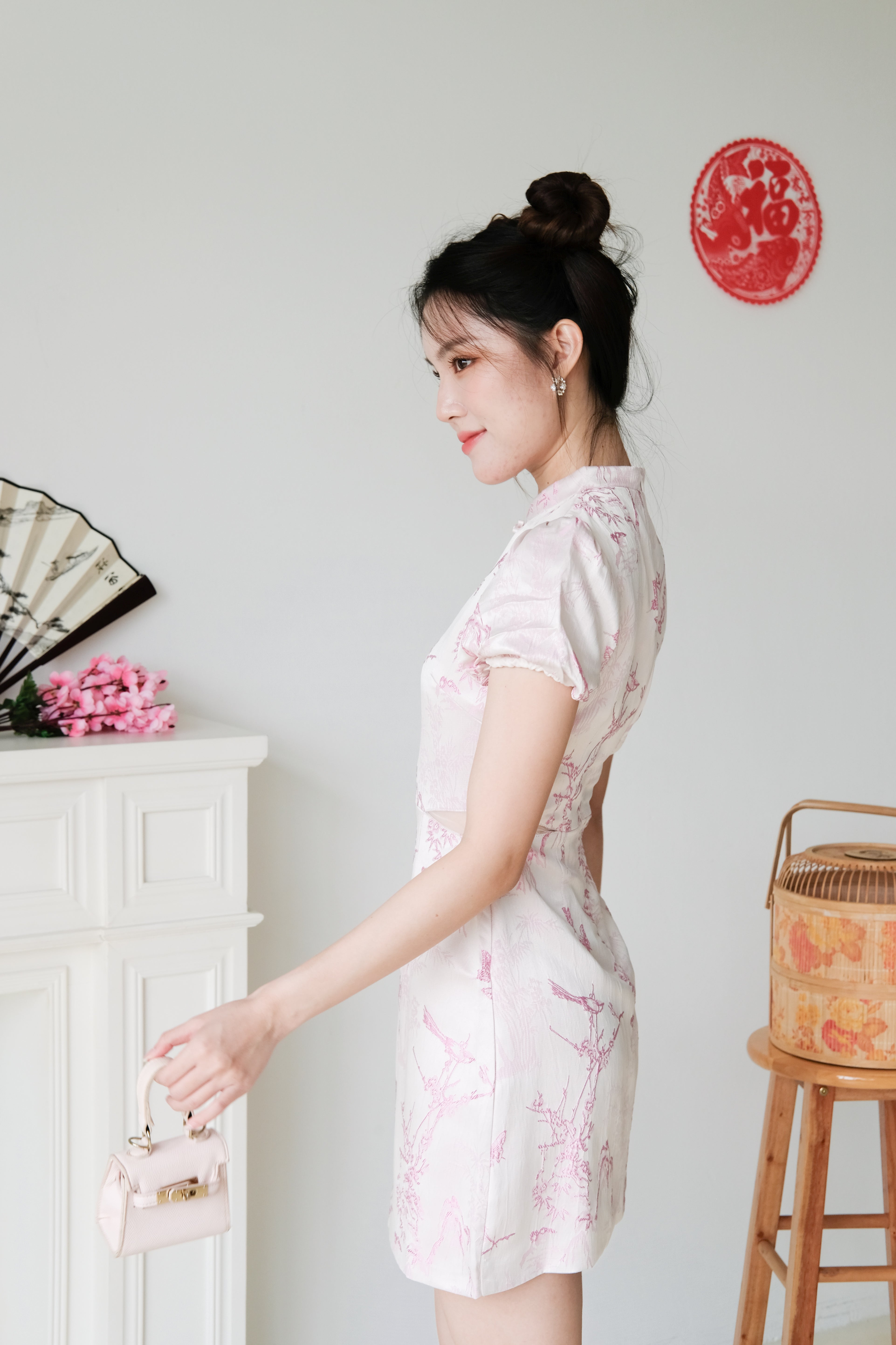 Yan Ru Mesh Cut Out Satin Cheongsam (Pink)