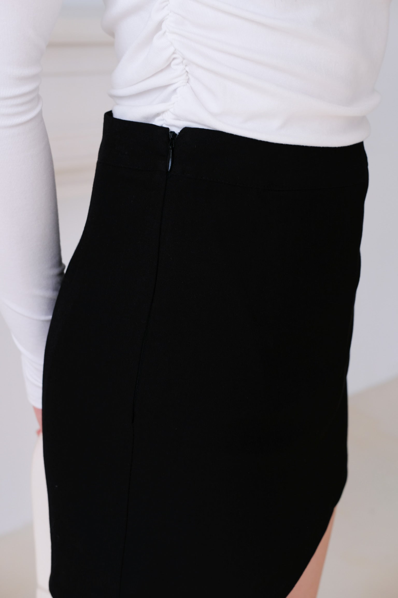 Lannie Tailored A-Line Skort (Black)