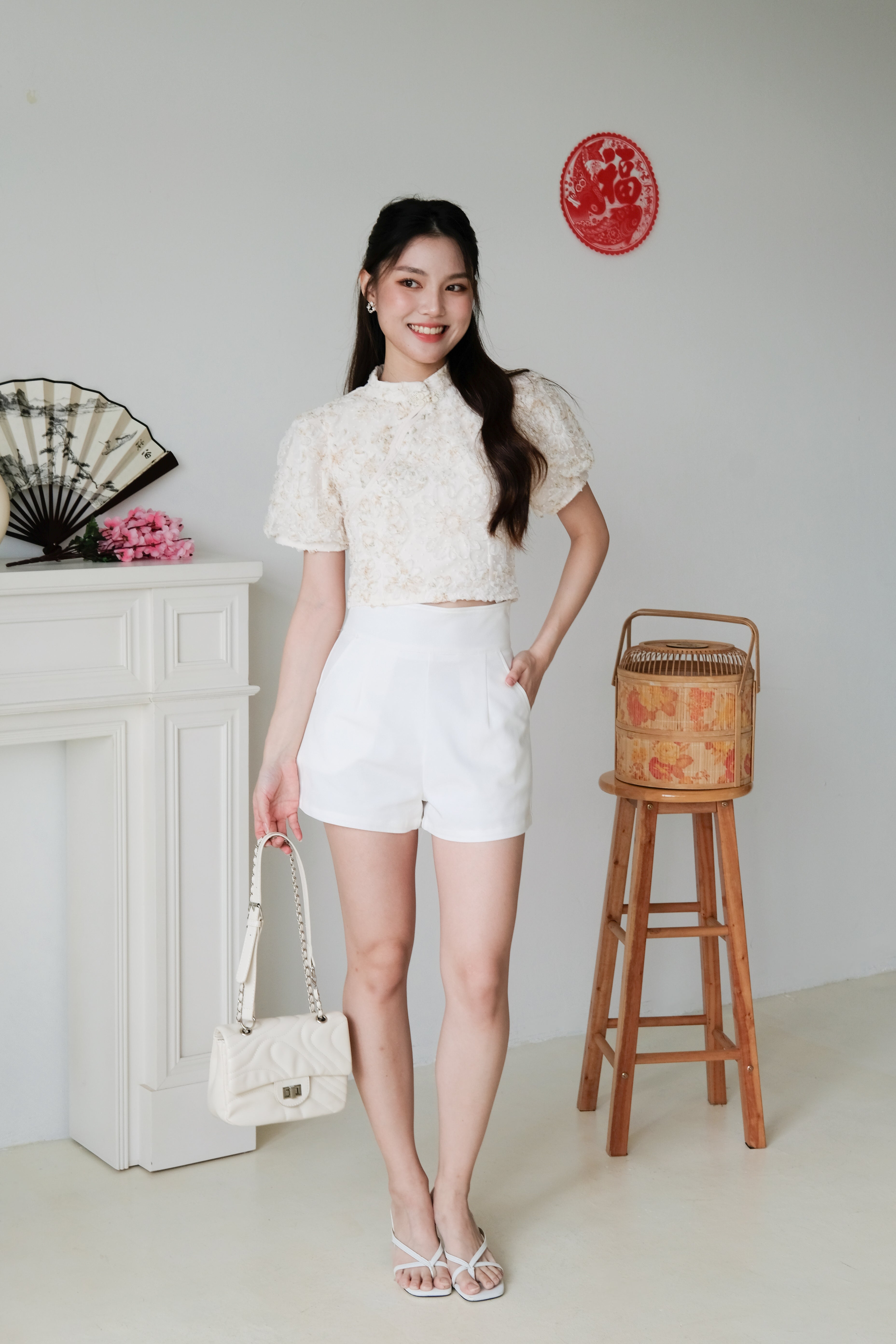 Min Floral Mesh Sleeves Top (Cream Beige)