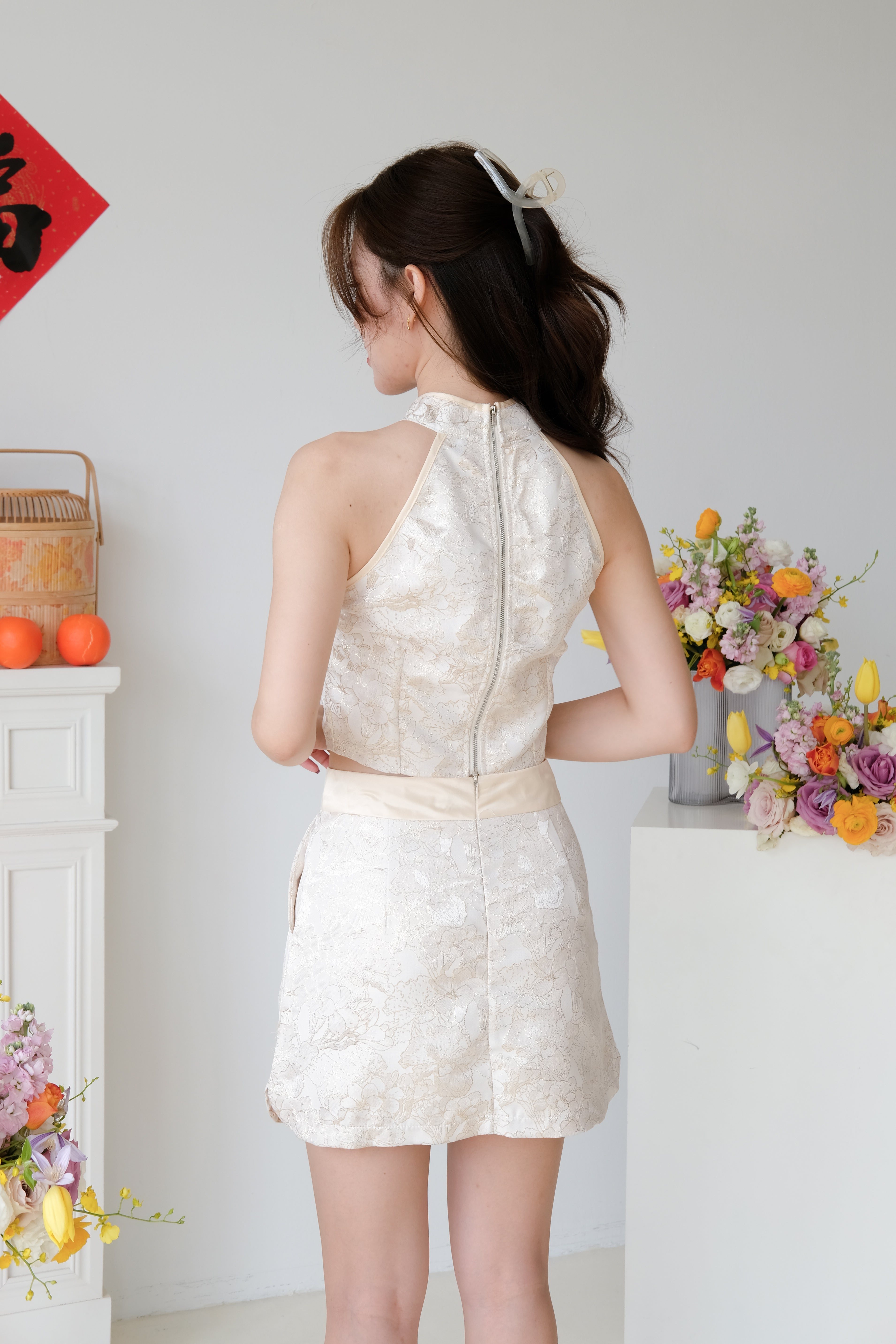 Xin Halter Cheongsam Set (Beige Gold)