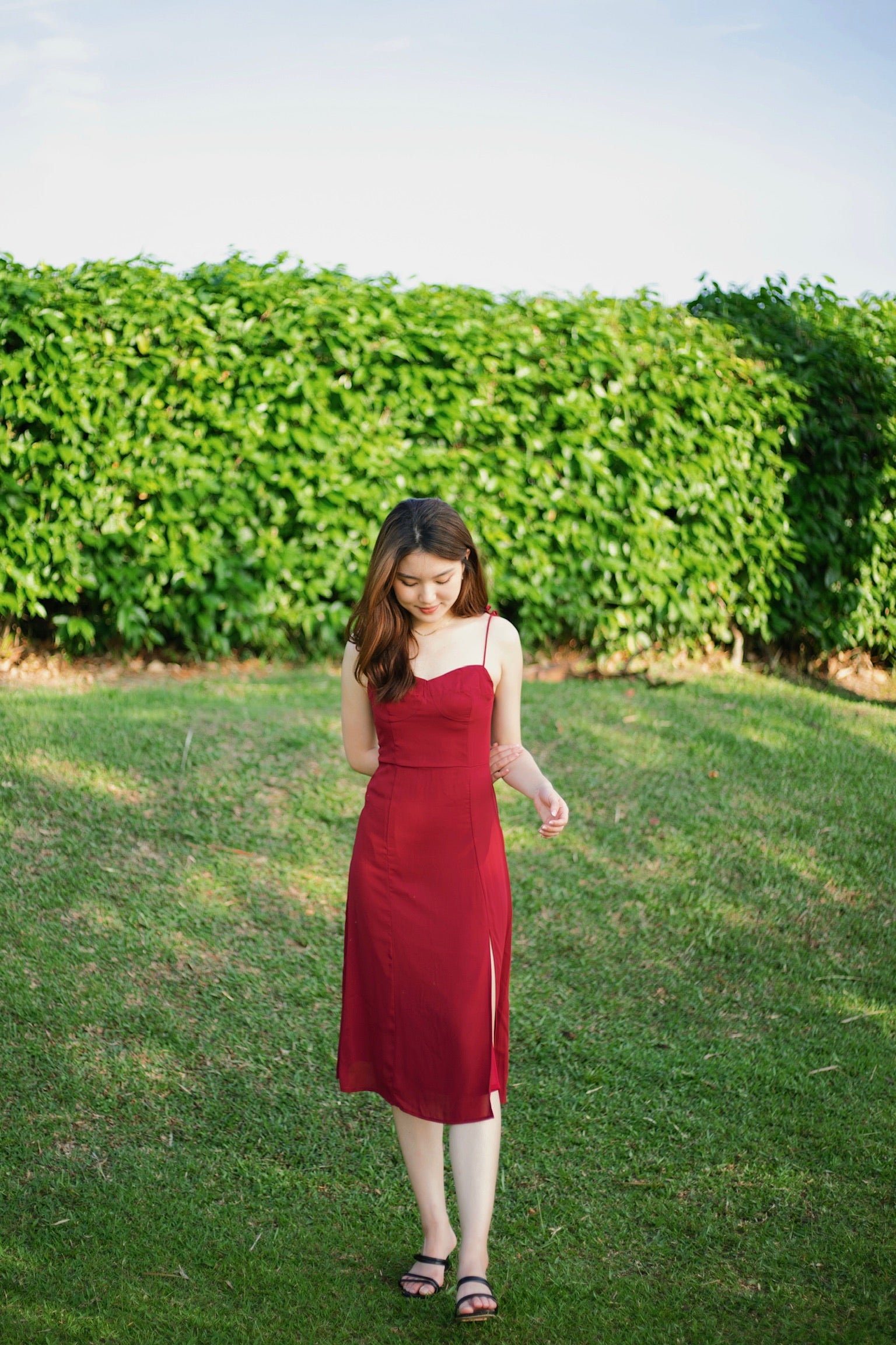 Lauren Slit Midi Dress (Burgundy)