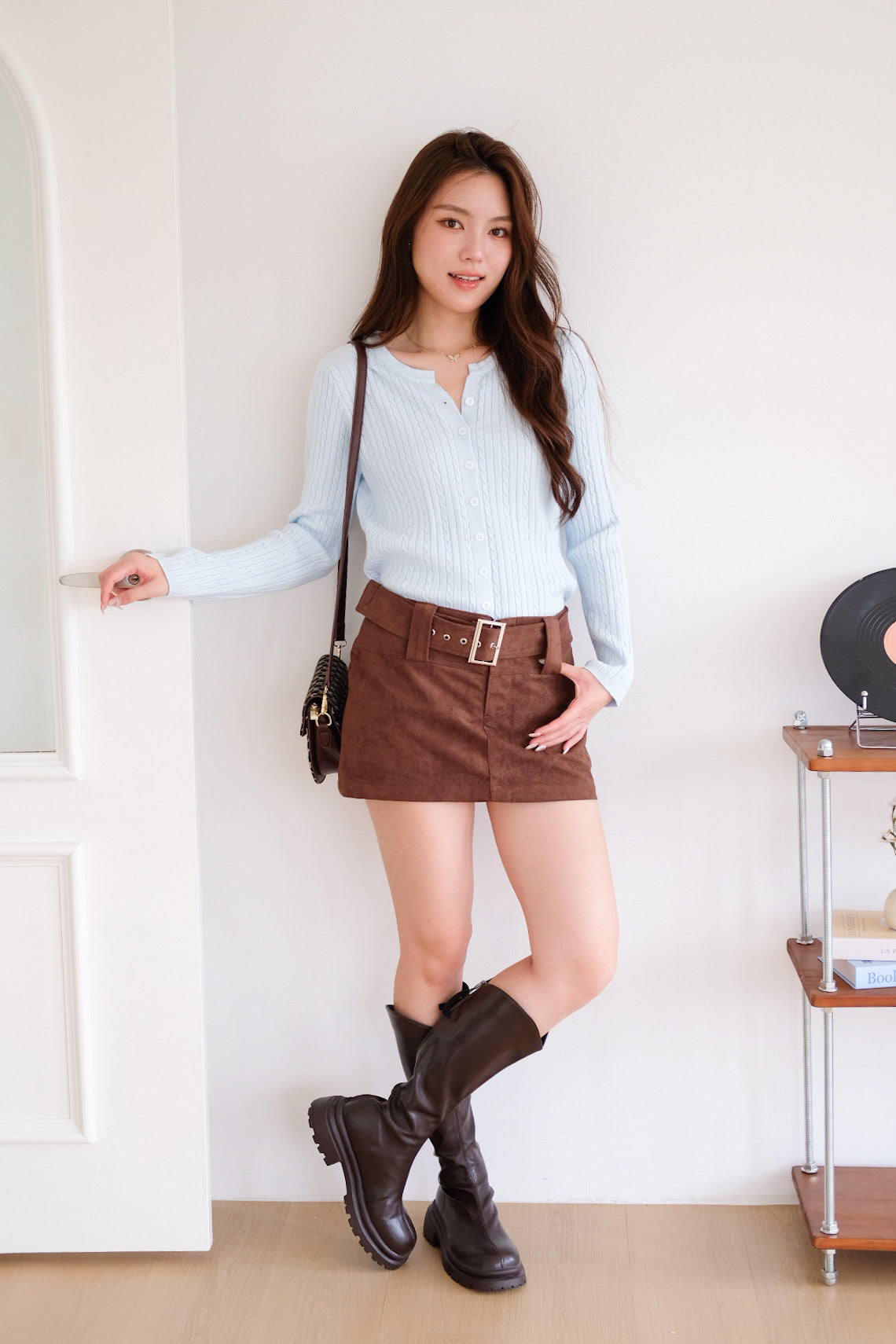 Kendall Belt Low Waist Skorts (Mocha)