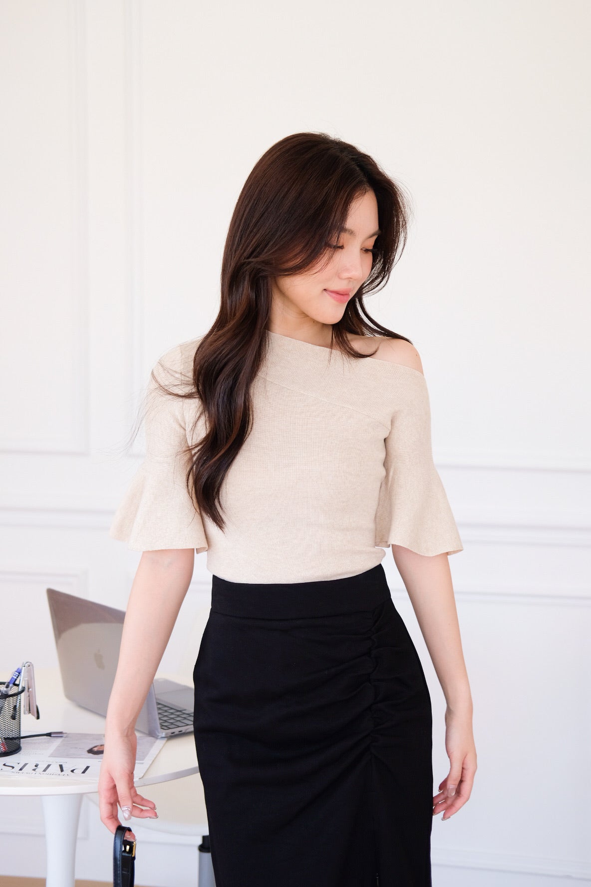 Elva Bell Sleeves Knit Top (Khaki)
