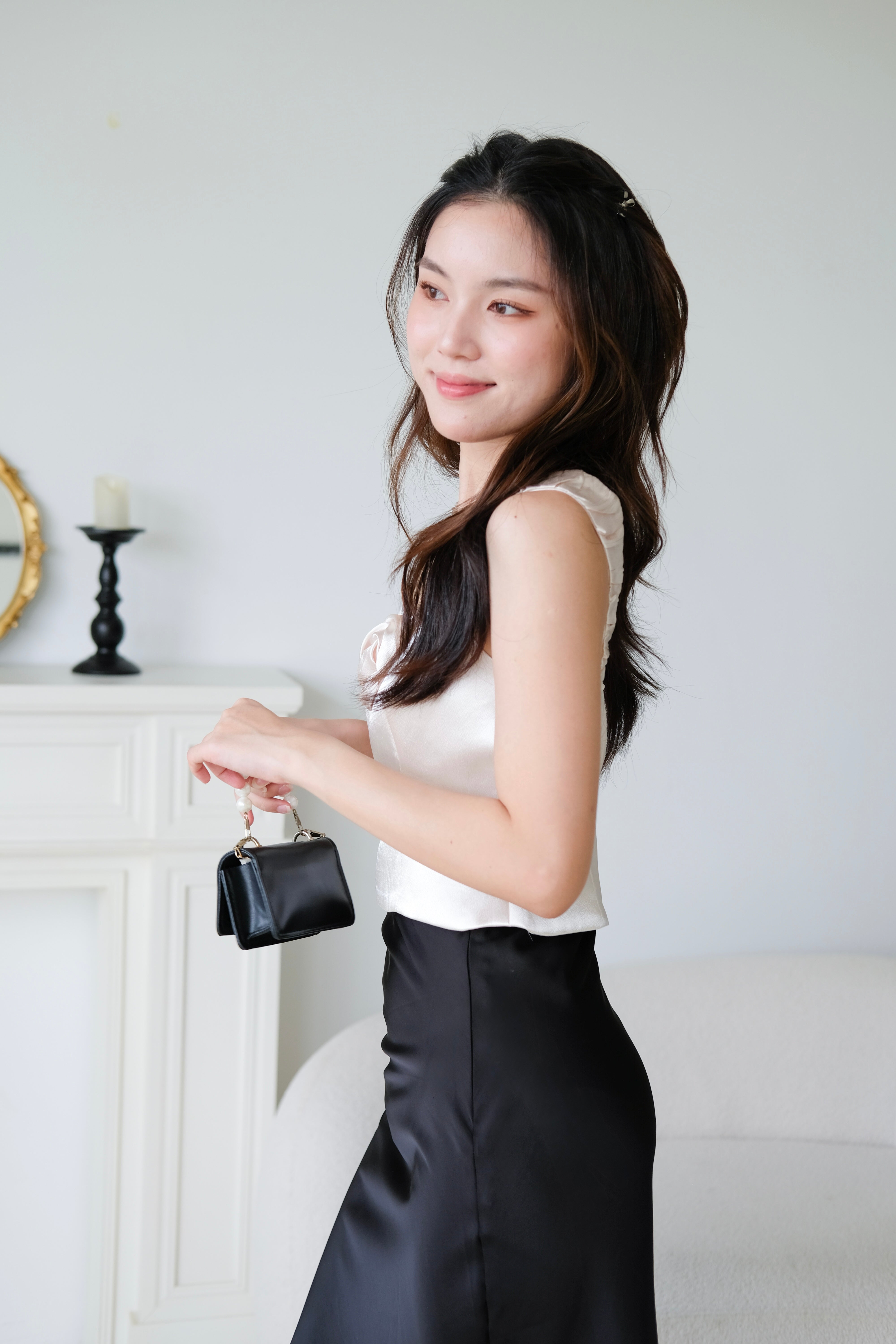 Amaris Satin Bubble Ruched Strap Crop Top (Champagne)