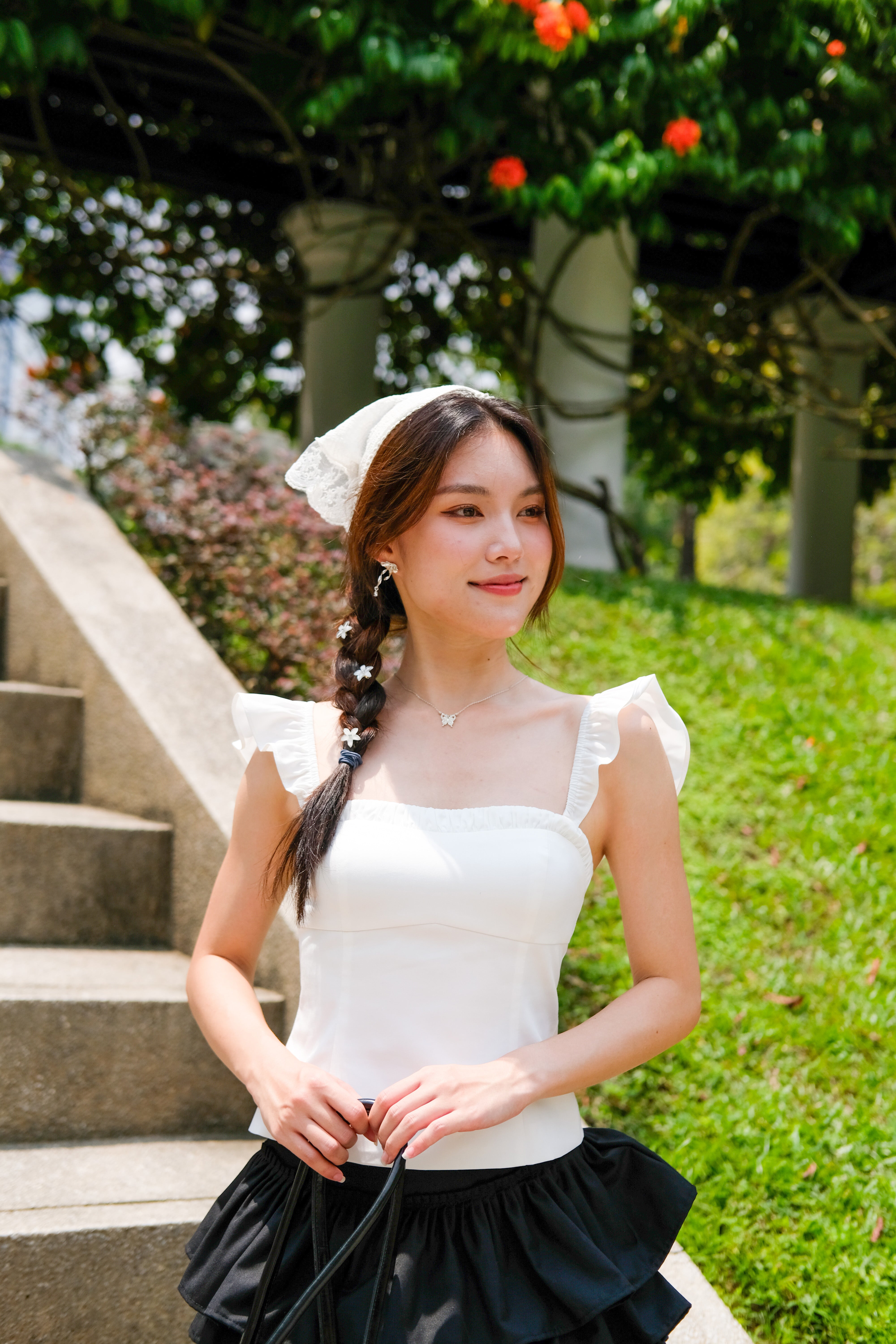 Ruffle Straps (White)