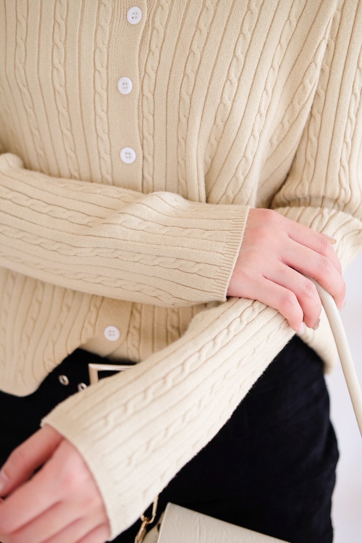 Sharlyn Cable Knit Cardigan (Caramel Brown)