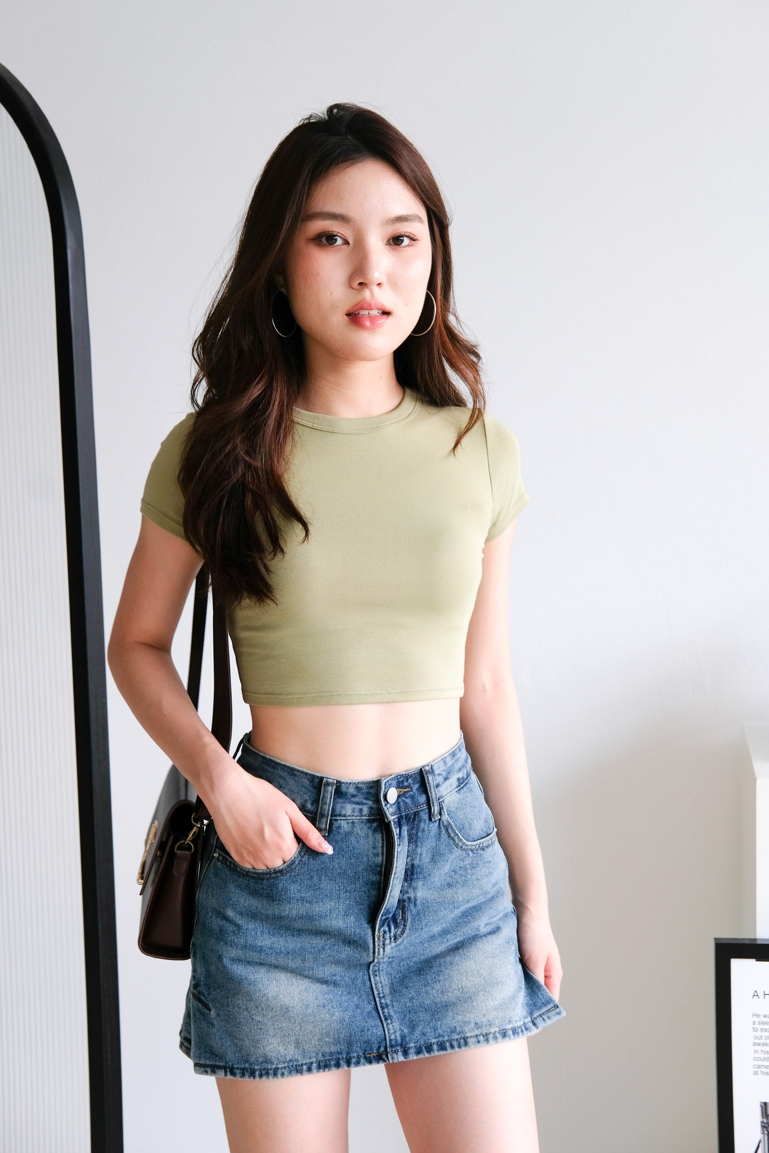 Beth Padded Crop Tee (Pistachio Green)